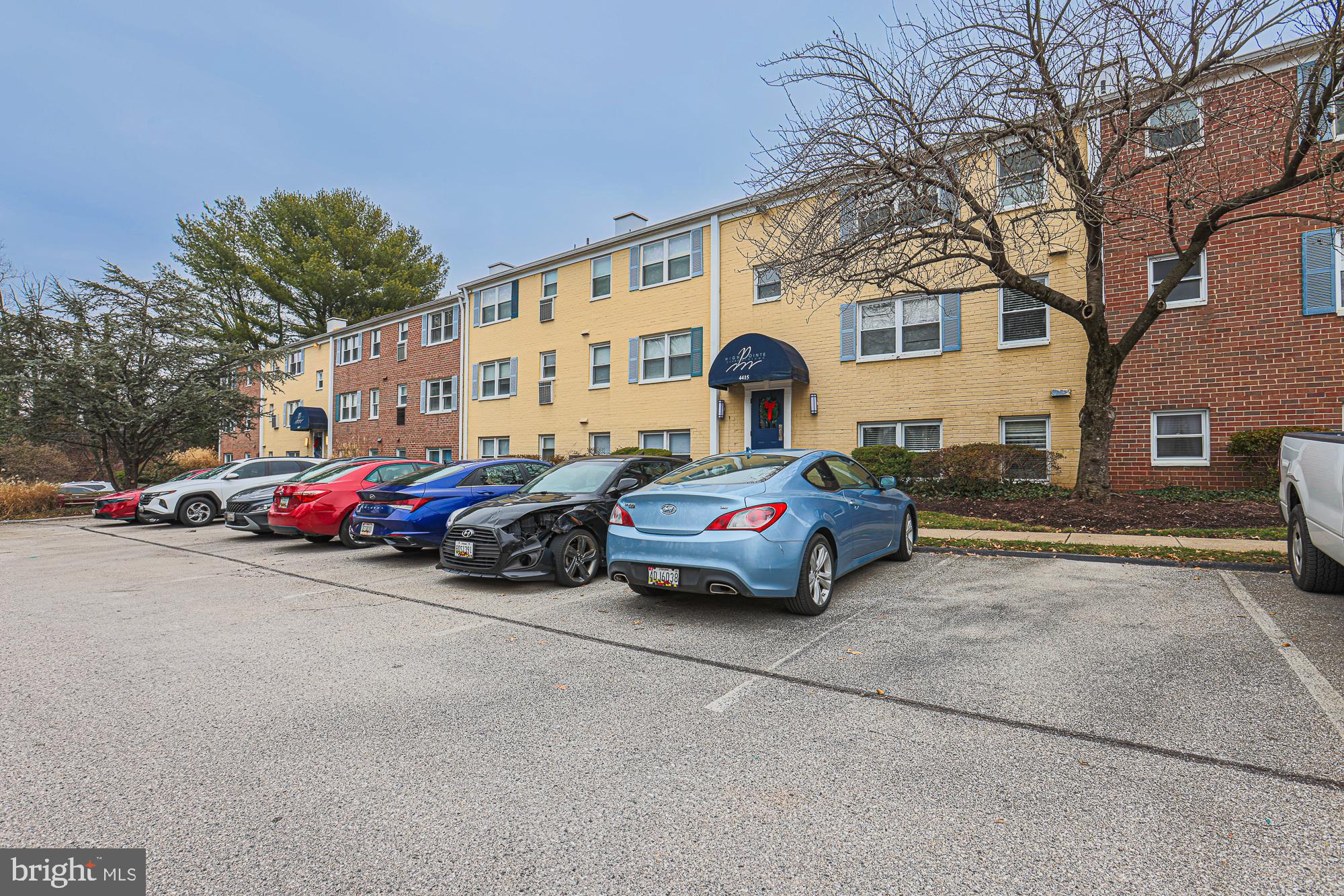 MEDFIELD - Residential Lease