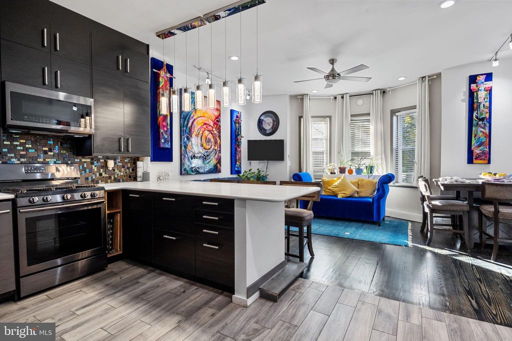 Photo of 703 S 6th Street, PHILADELPHIA, PA 19147 (MLS # PAPH2543782)