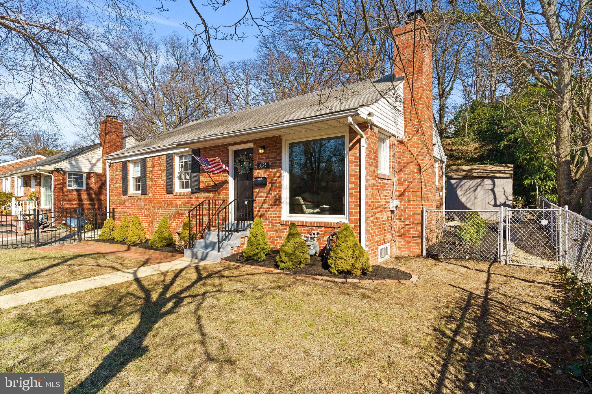 MCKENZIE LEWIS PROPERTY - Residential