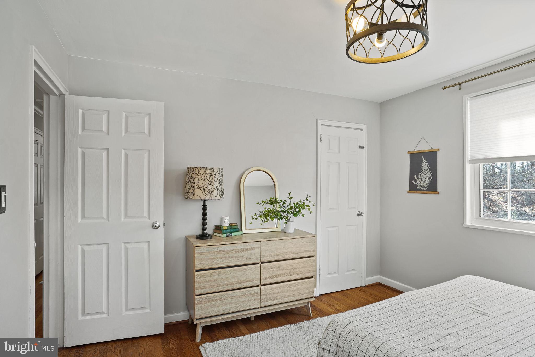 MCKENZIE LEWIS PROPERTY - Residential