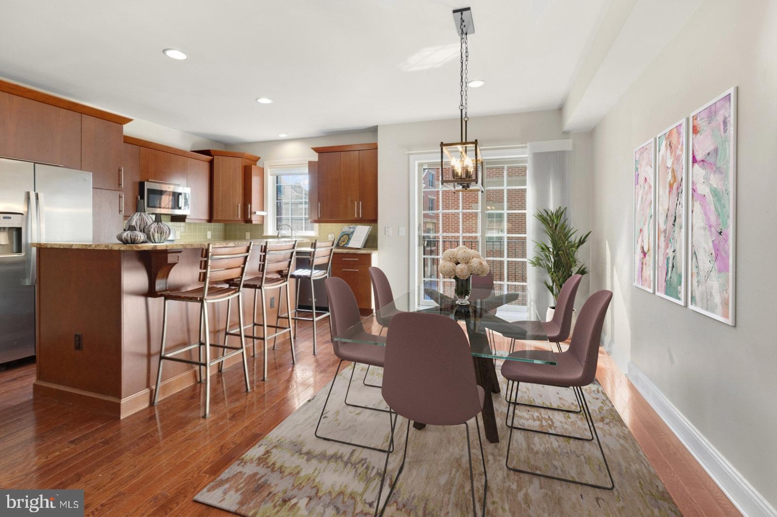 QUEEN VILLAGE - Residential Lease