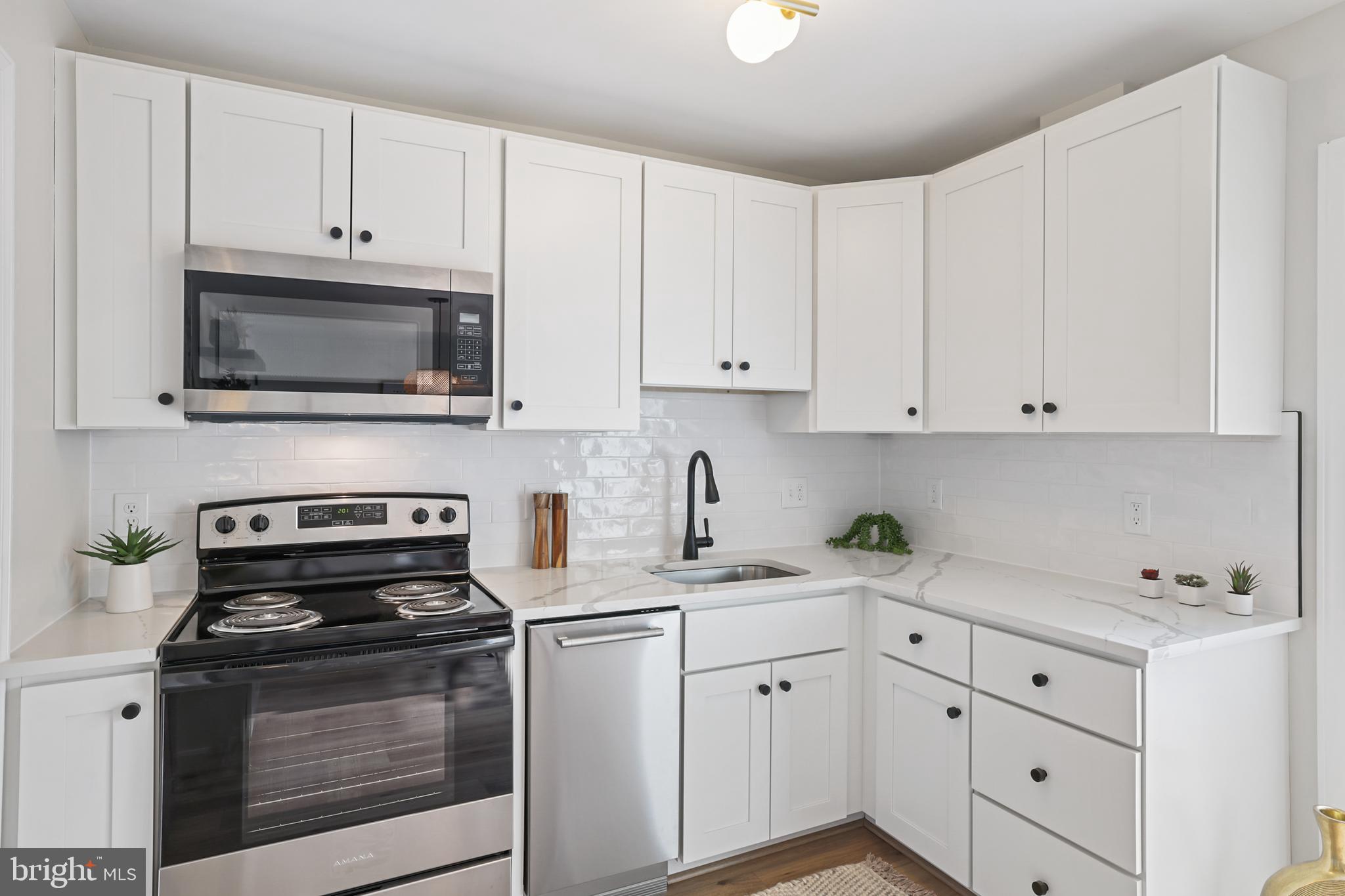 FRANCONIA COMMONS - Residential