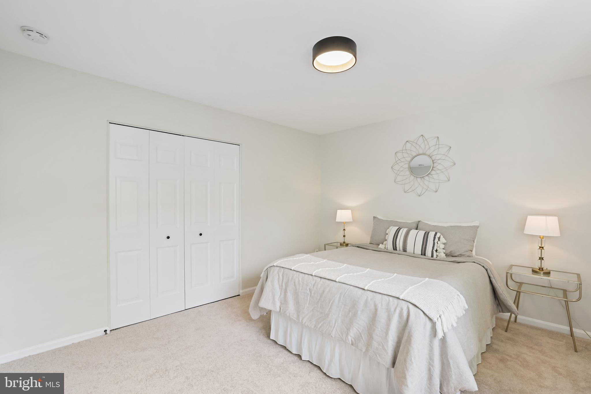 FRANCONIA COMMONS - Residential