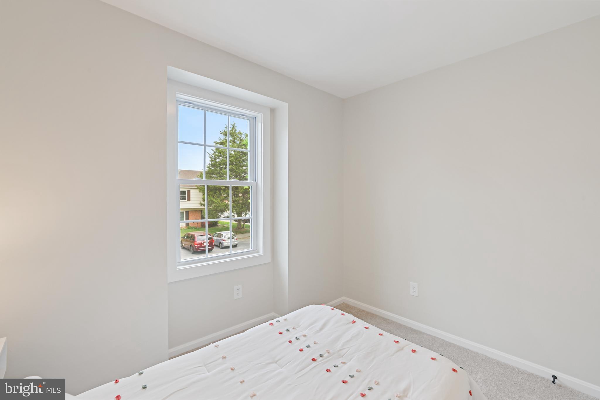 FRANCONIA COMMONS - Residential