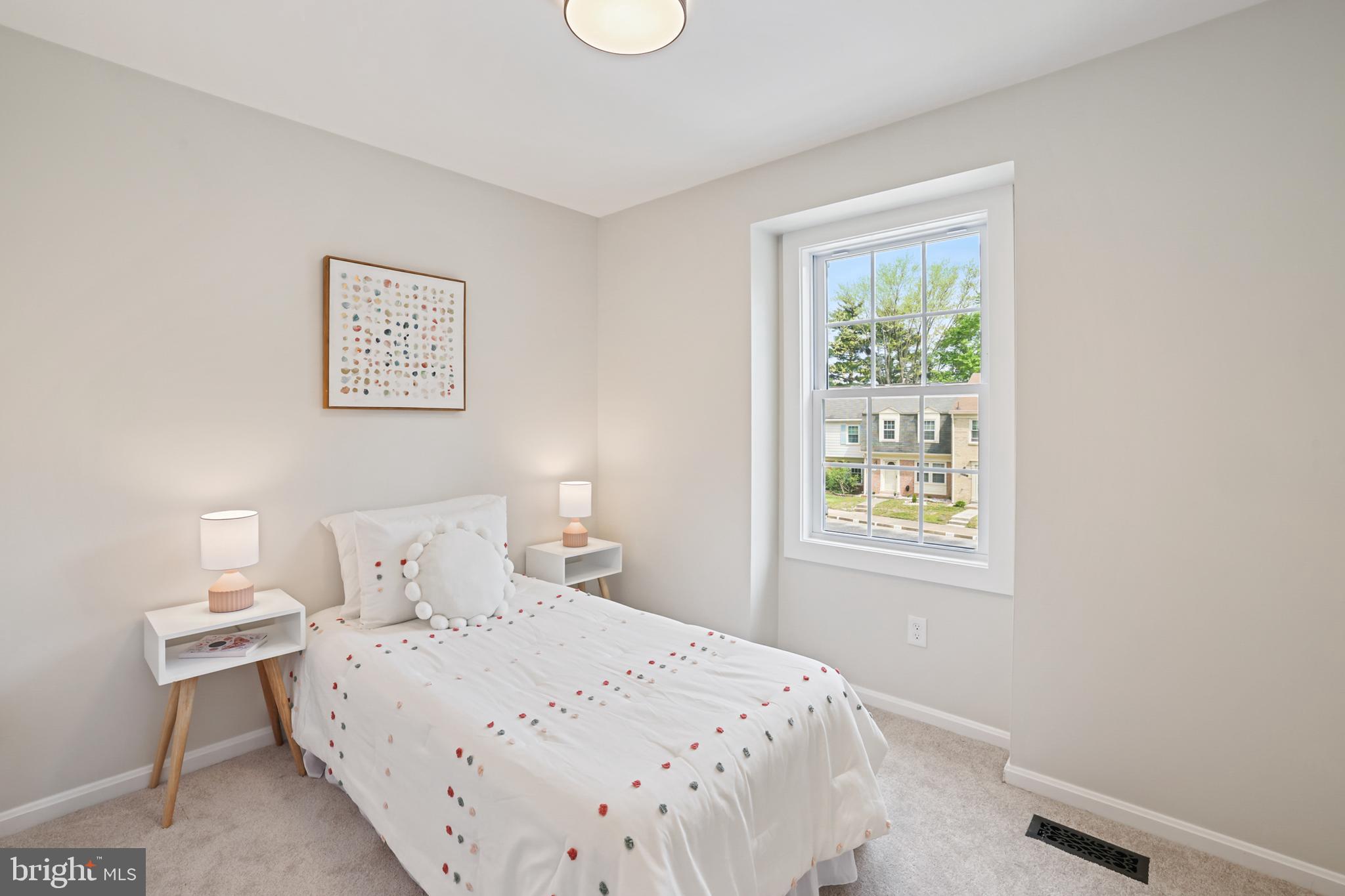 FRANCONIA COMMONS - Residential