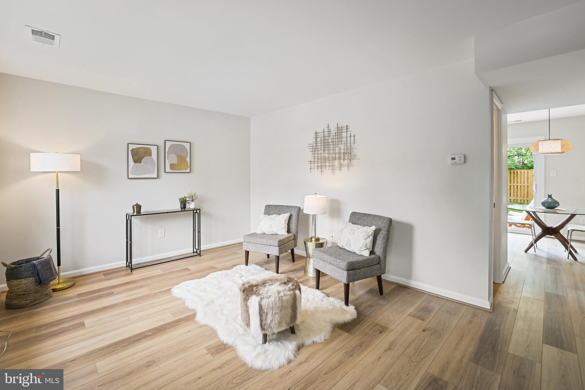 FRANCONIA COMMONS - Residential