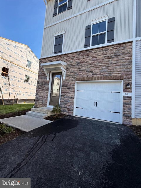 Townhouse For Rent - 54 Silverbell Avenue<br/> Camden County, BERLIN, NJ 08009