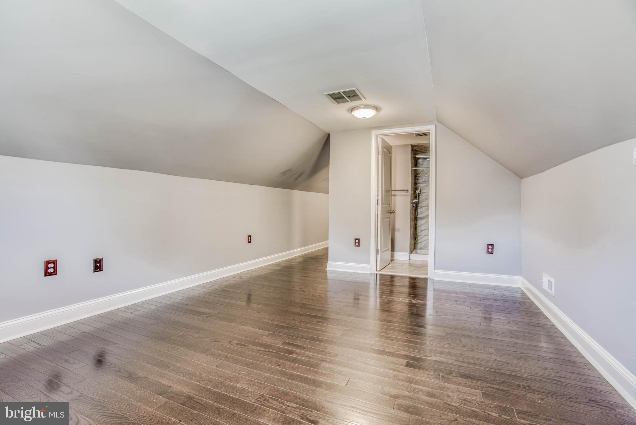 PARKTOWNE - Residential