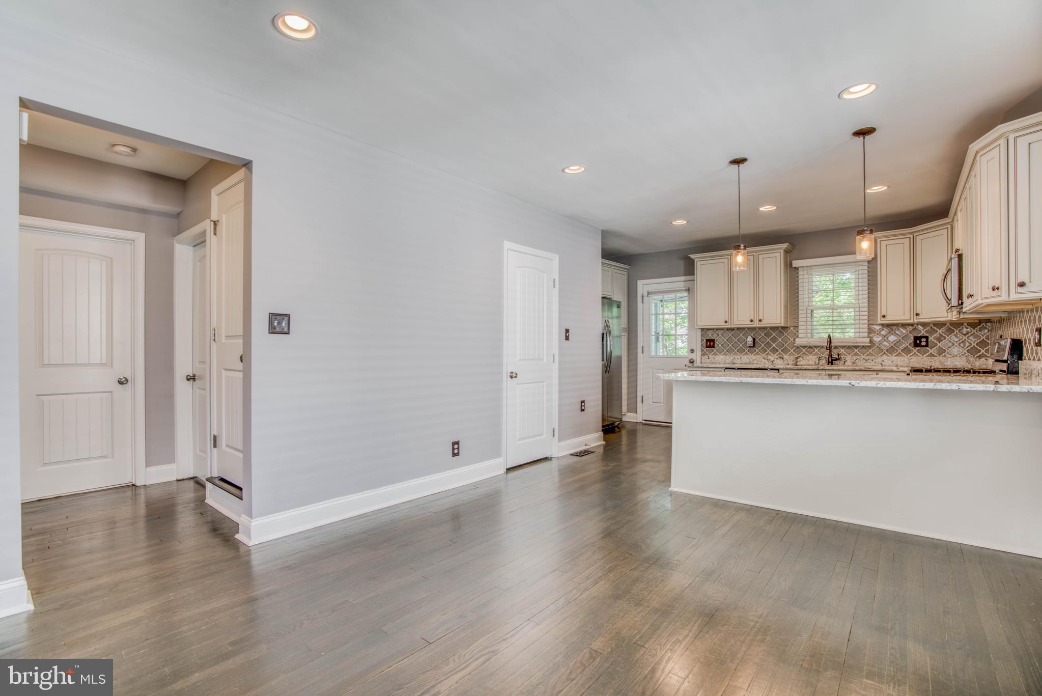 PARKTOWNE - Residential