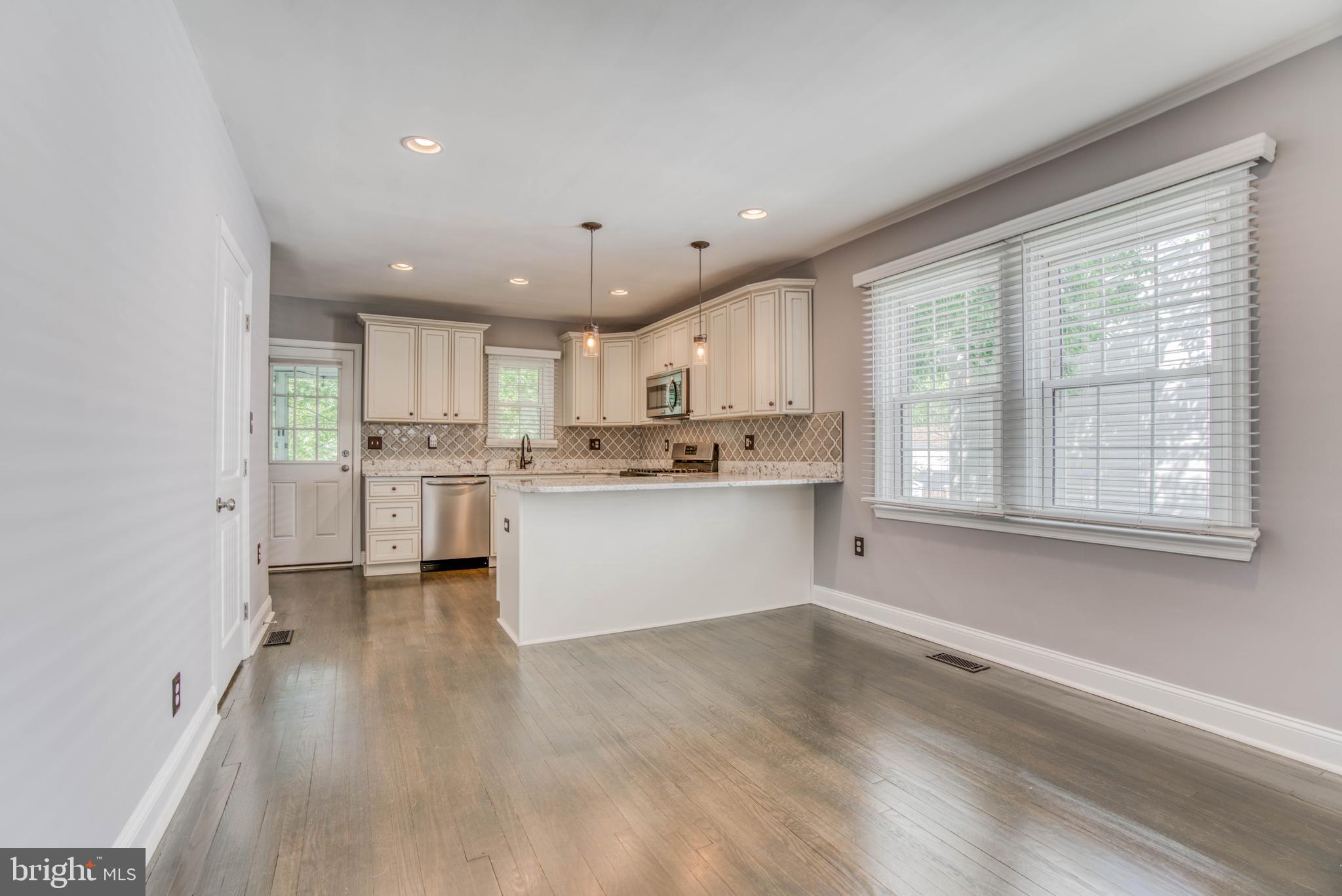 PARKTOWNE - Residential