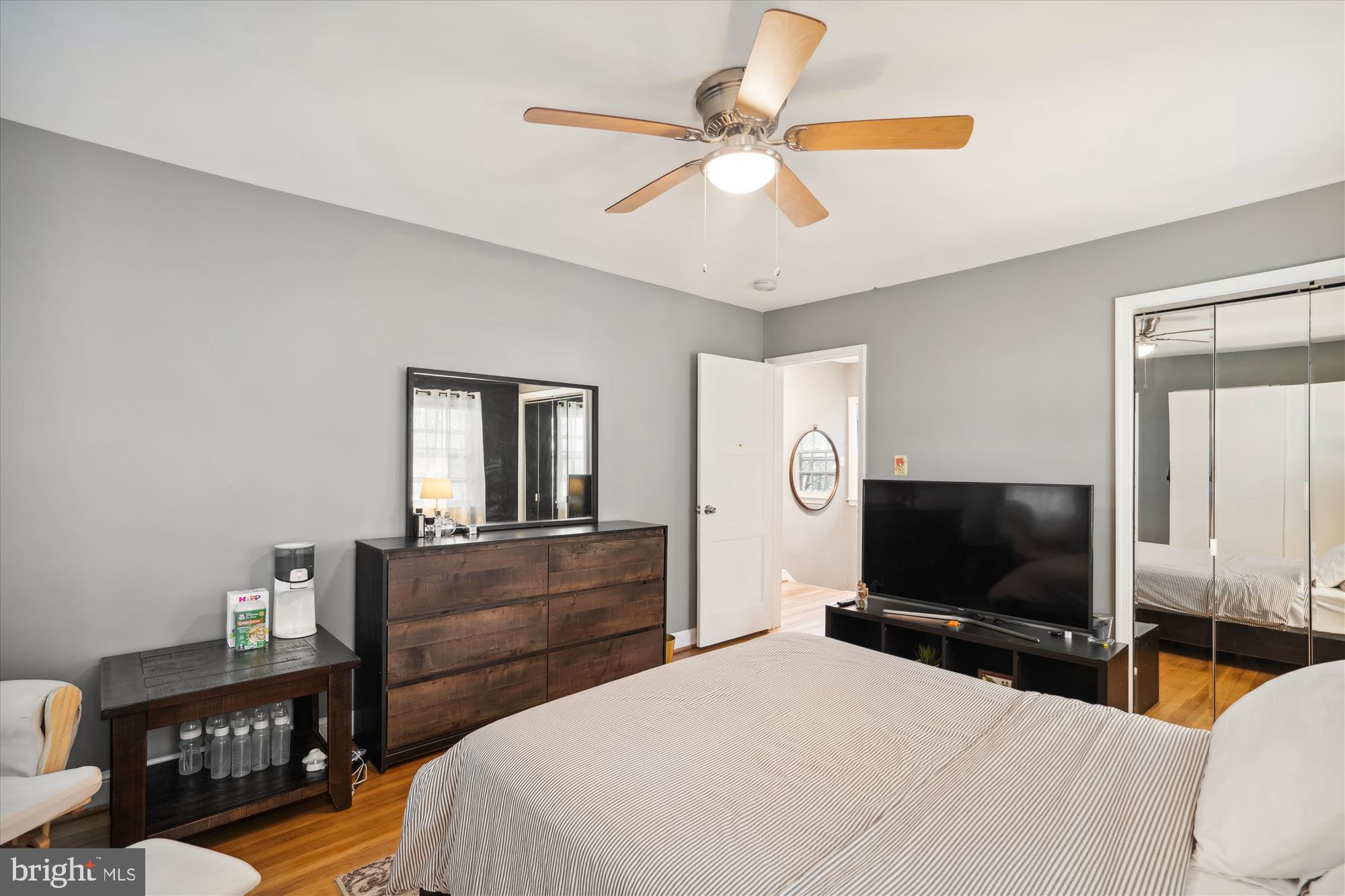 UNIVERSITY HILLS - Residential