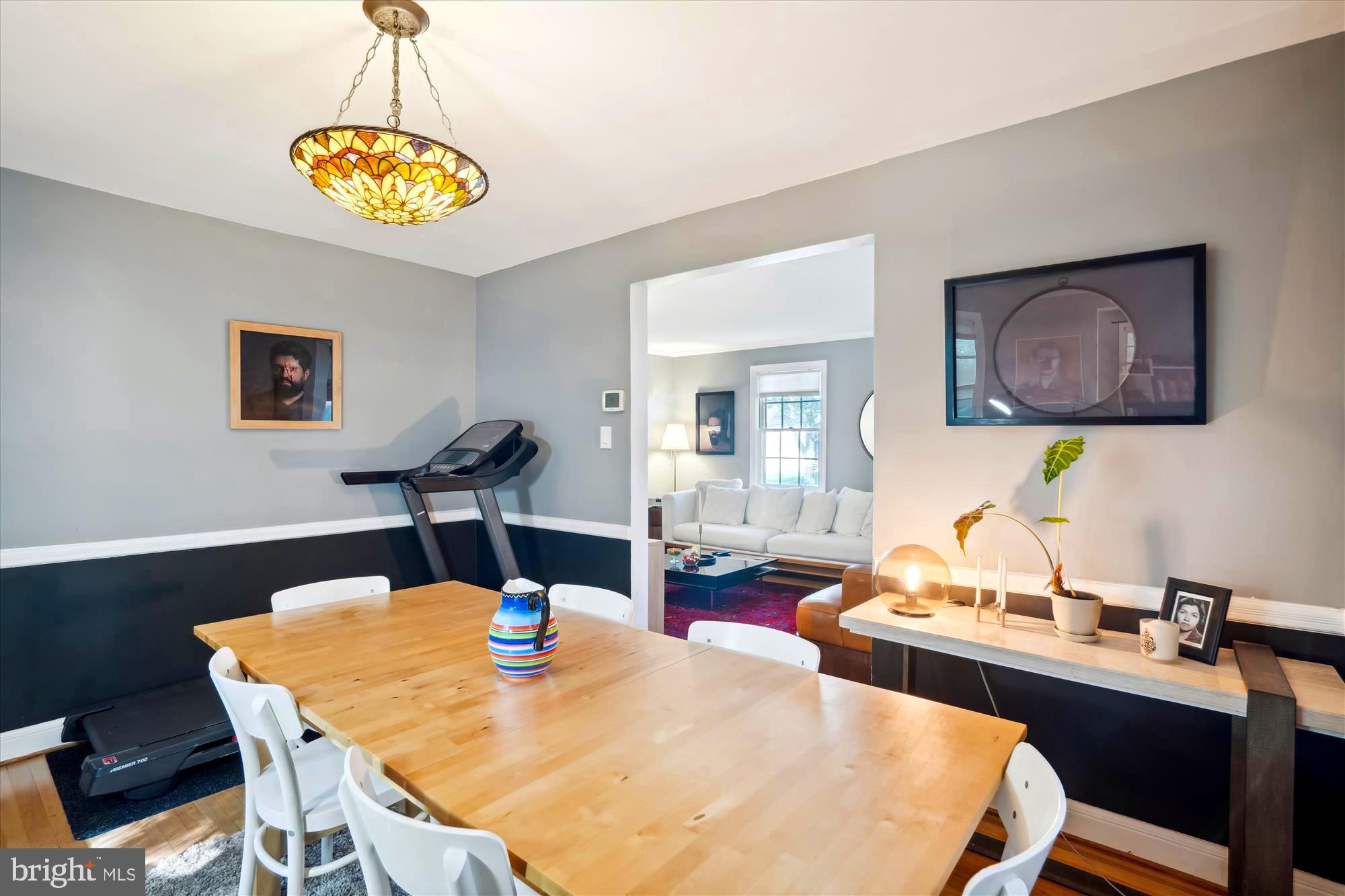 UNIVERSITY HILLS - Residential