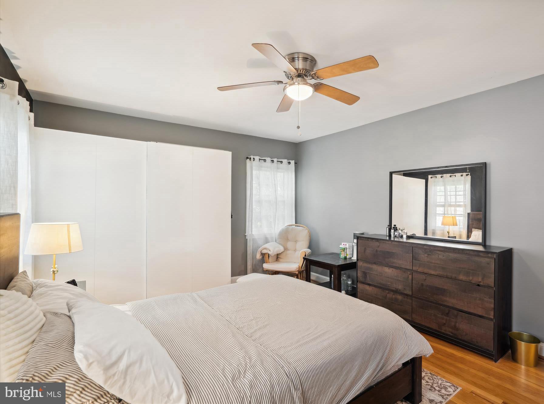 UNIVERSITY HILLS - Residential