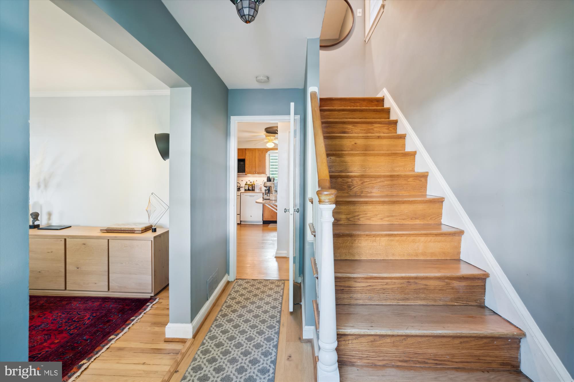 UNIVERSITY HILLS - Residential