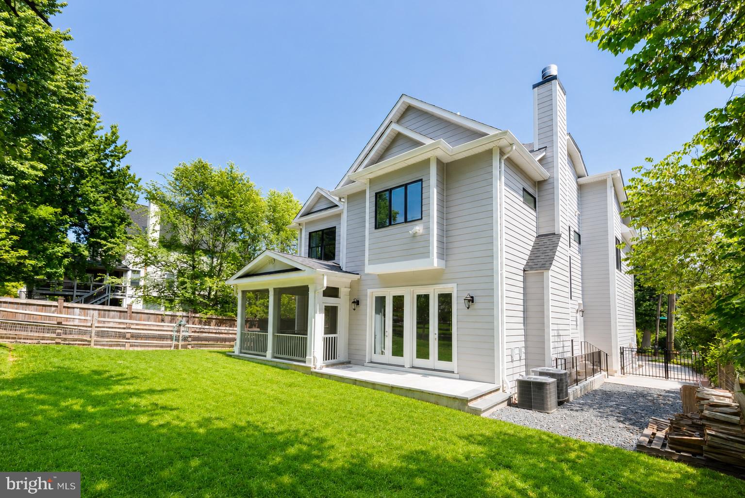 BLAIR - Residential