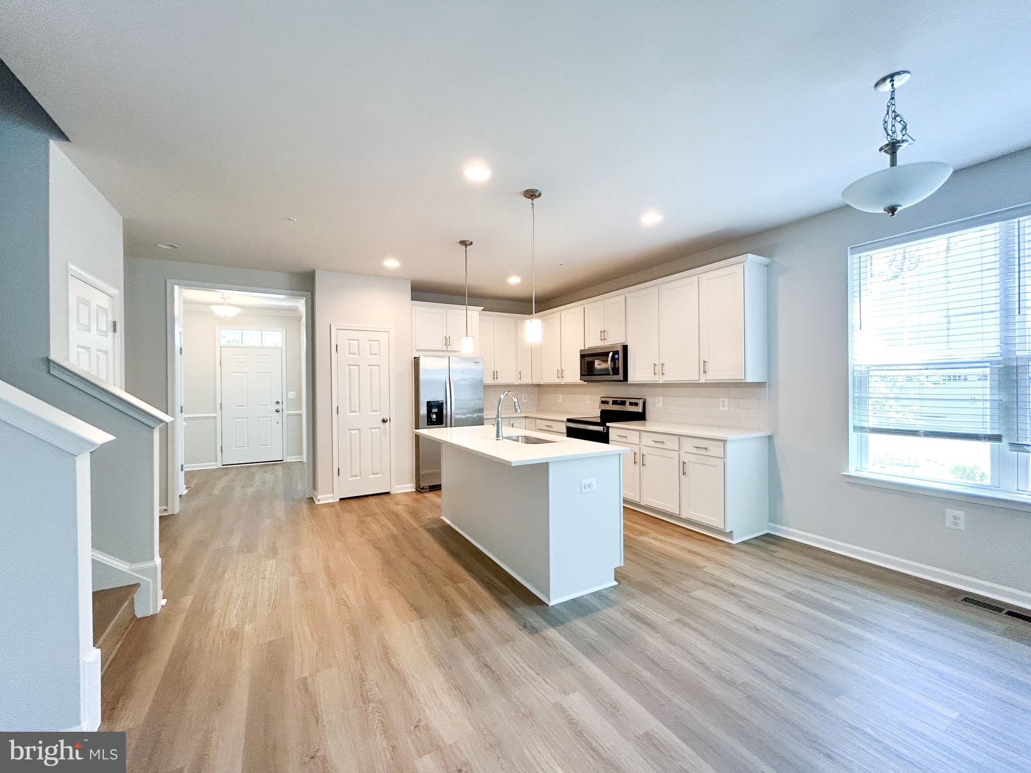 SWAN POINT - Residential