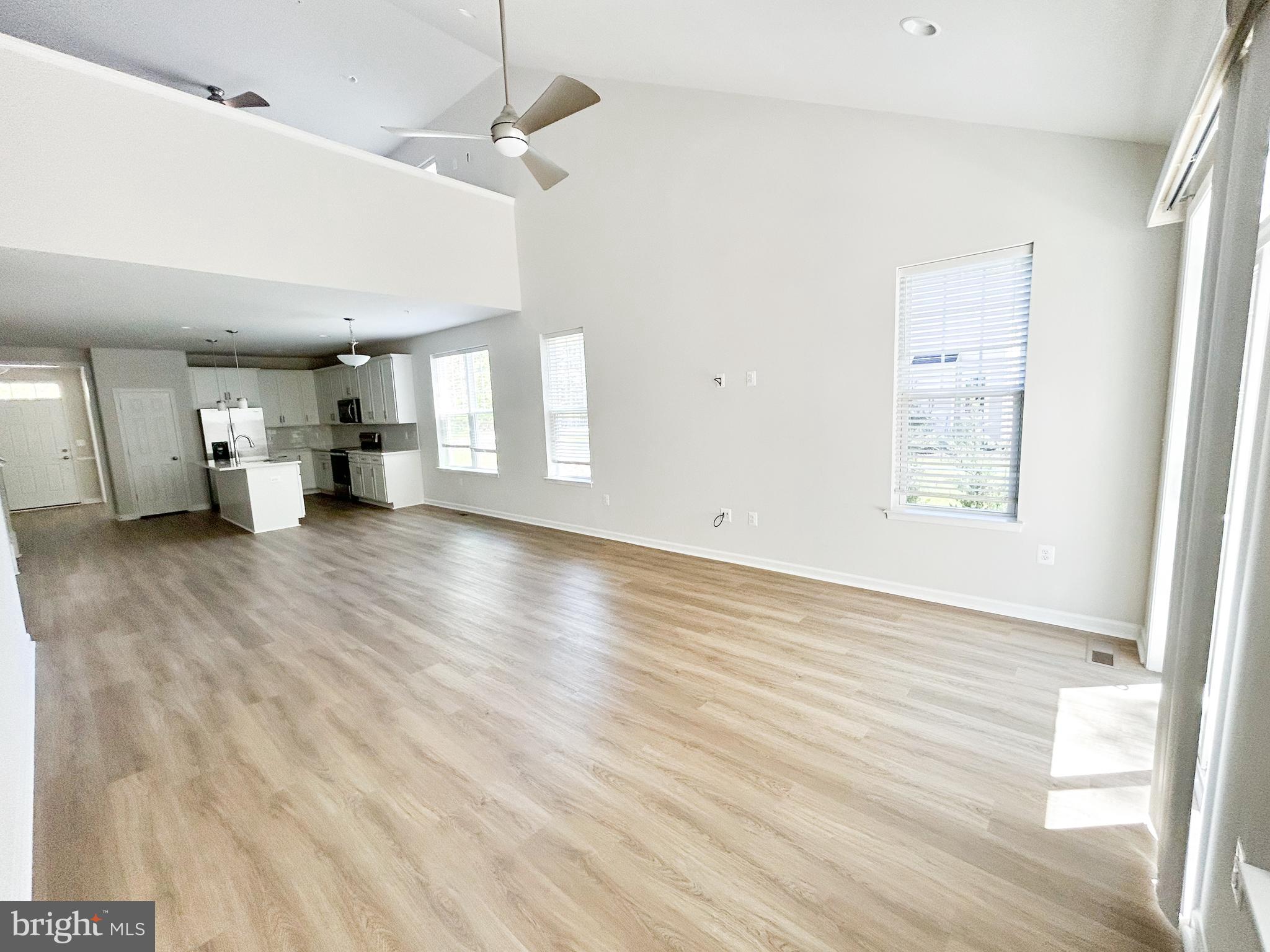 SWAN POINT - Residential