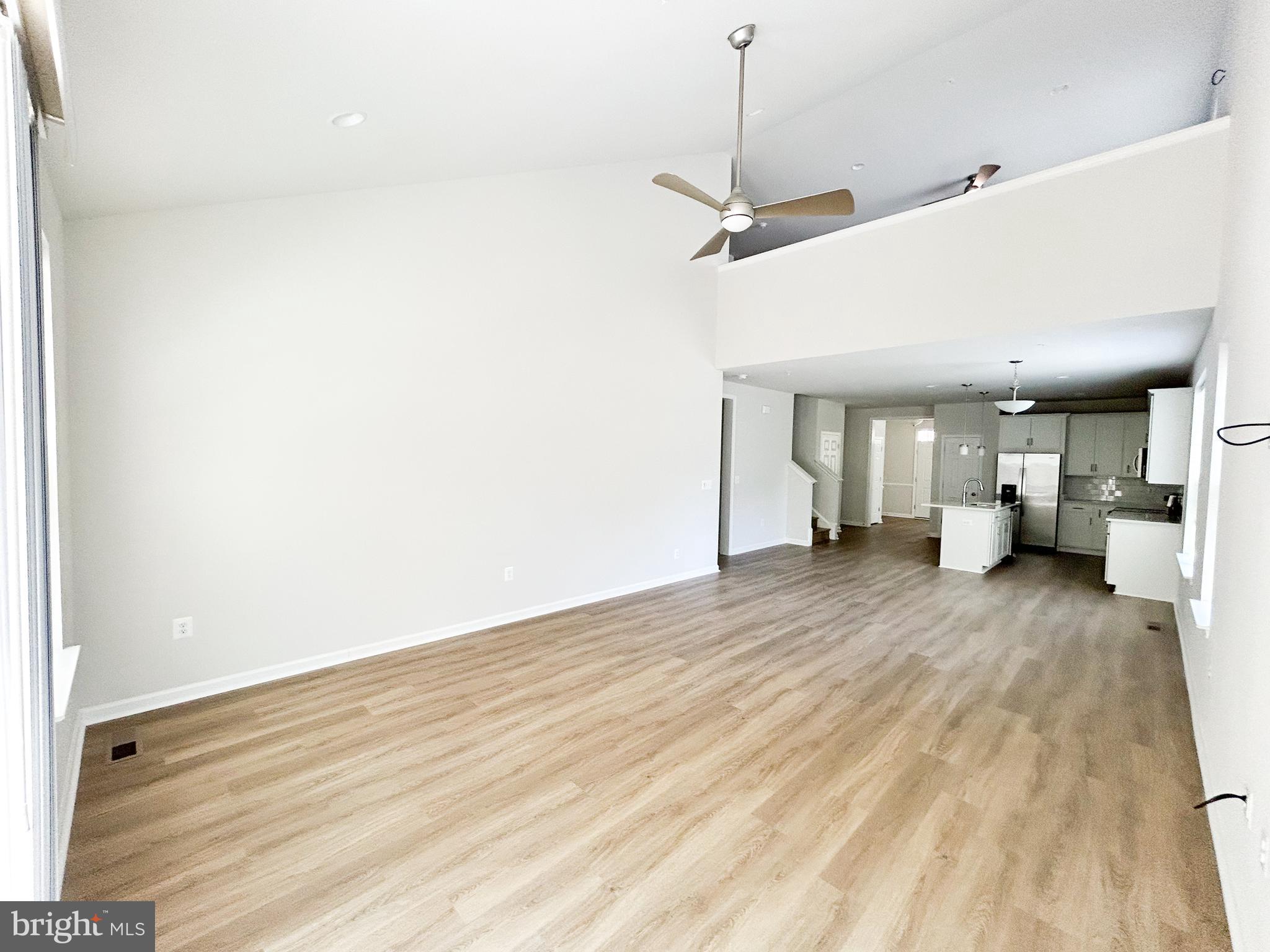 SWAN POINT - Residential