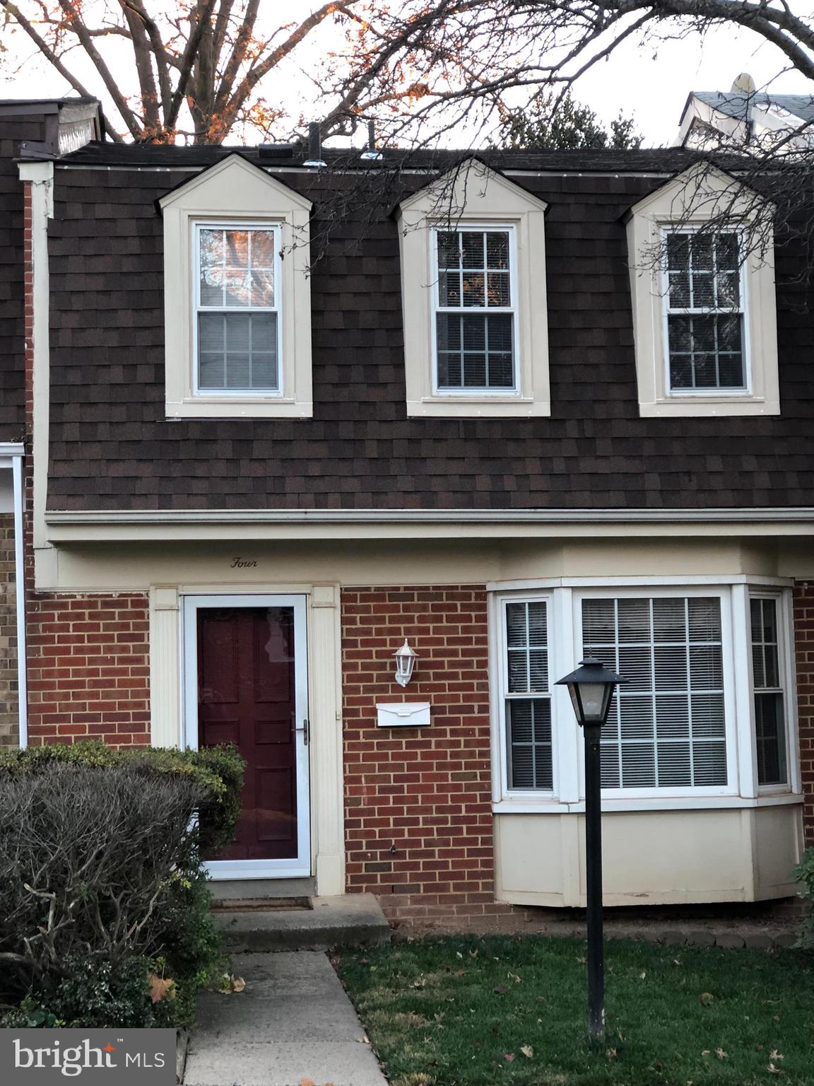 SHADY GROVE VILLAGE - Residential Lease