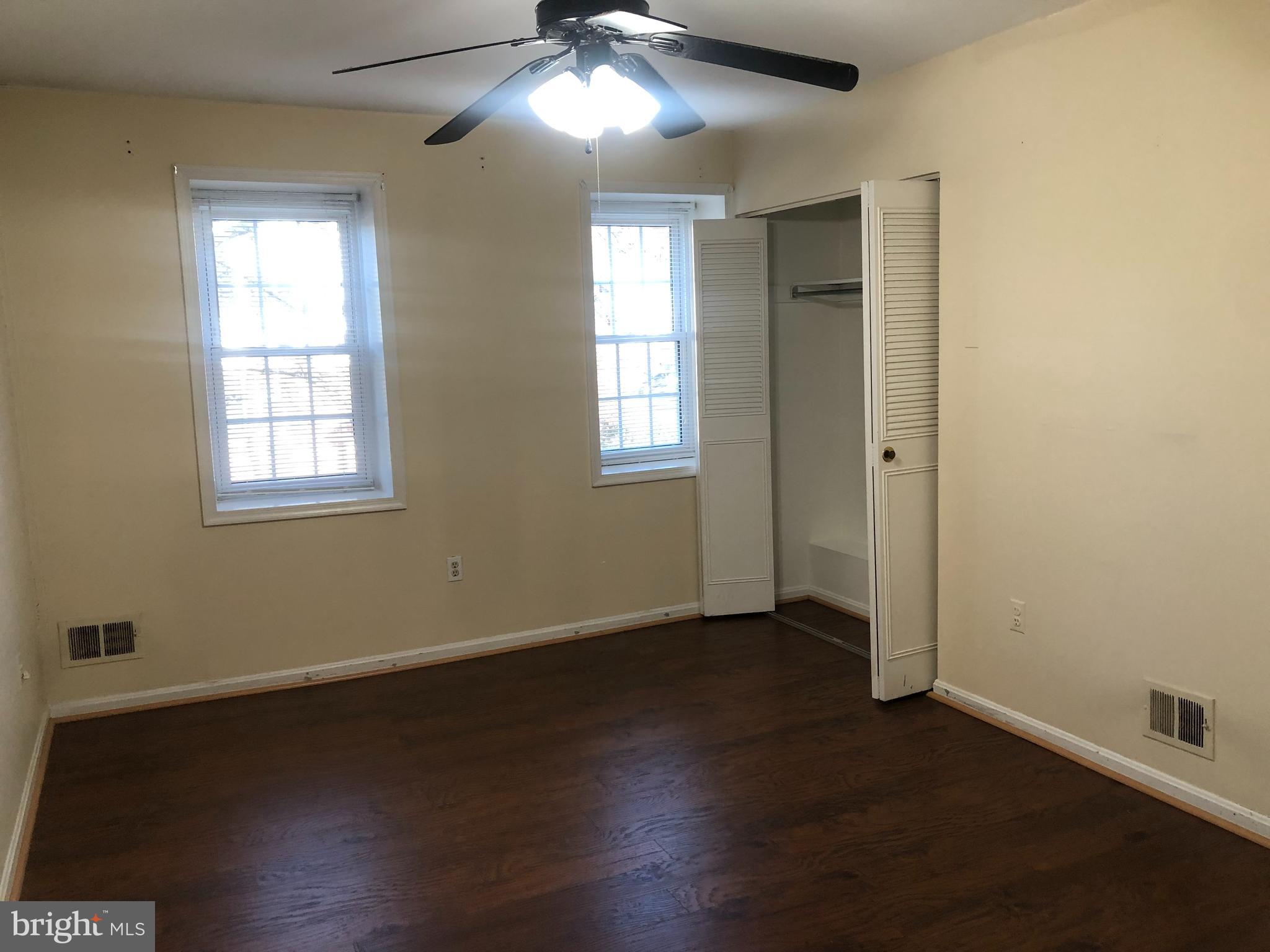 SHADY GROVE VILLAGE - Residential Lease