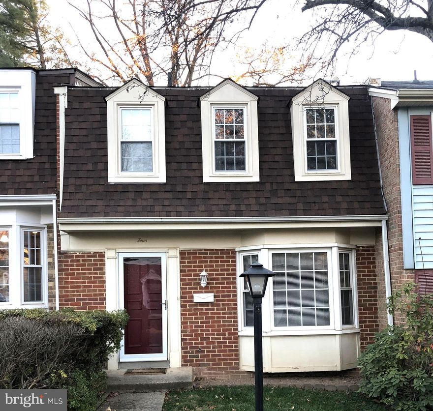 Spacious 3-level townhouse with the laminate floor on the main level and upper level. Tile floor on the basement level and kitchen. Remodeled bath and kitchen with granite counter.  Finished basement and fenced backyard. New roof.  Close to shops, minutes to Shady Grove Metro, I 270, 370, and ICC. Fantastic location! Walk to RIO and Harris Teeter. Clubhouse and pool! NO SMOKERS.  A copy of all adult driver's licenses, a copy of the last two paychecks, copy of one month's bank statements. Rentspree online application.