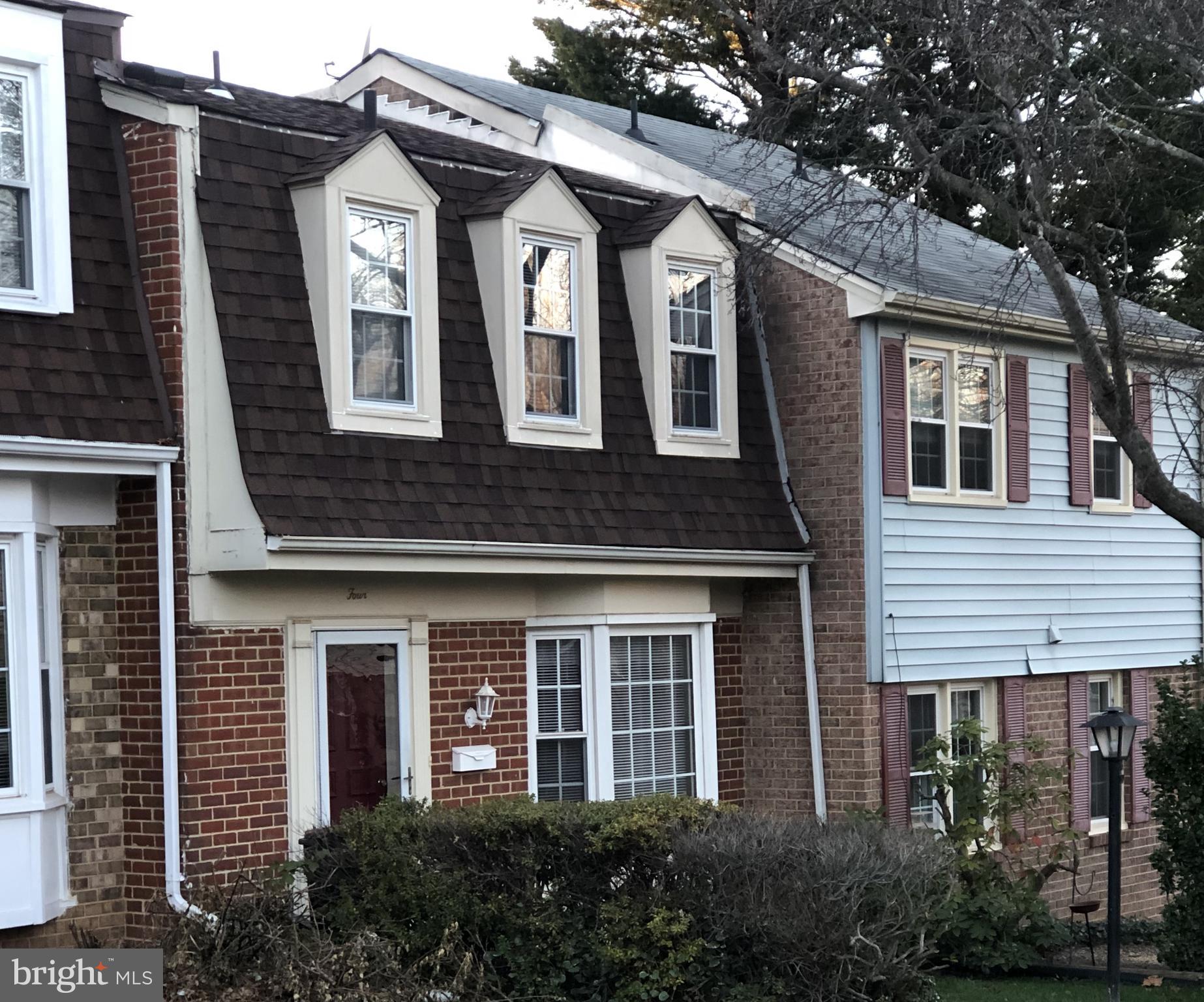 SHADY GROVE VILLAGE - Residential Lease