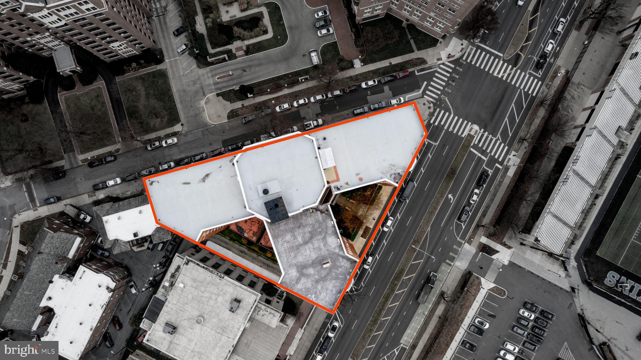 TUSCANY-CANTERBURY - Residential Lease