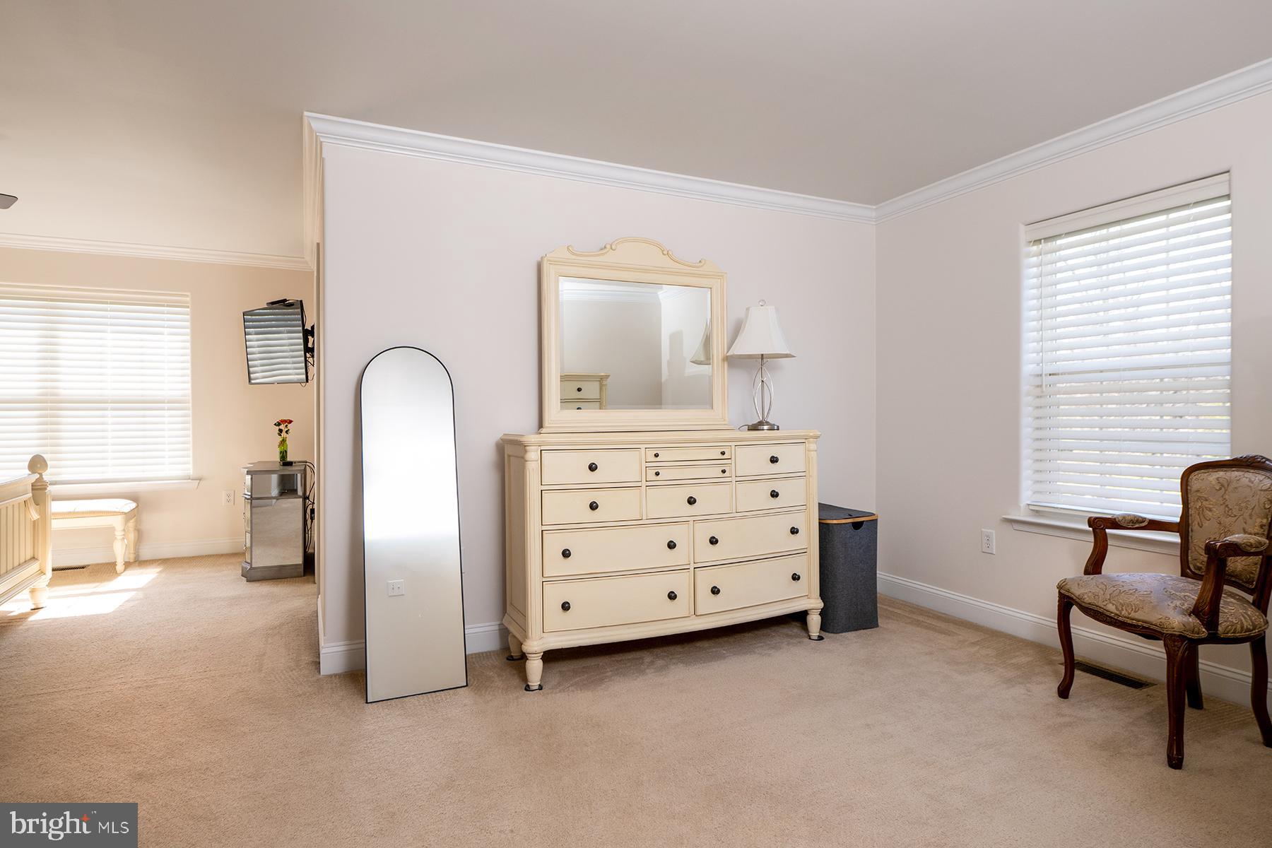 HAWTHORNE ESTATES - Residential