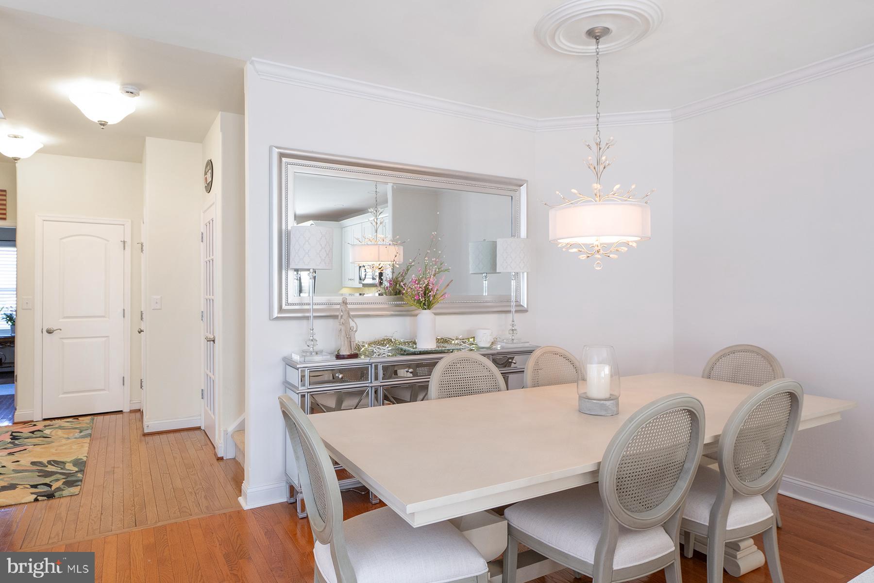 HAWTHORNE ESTATES - Residential