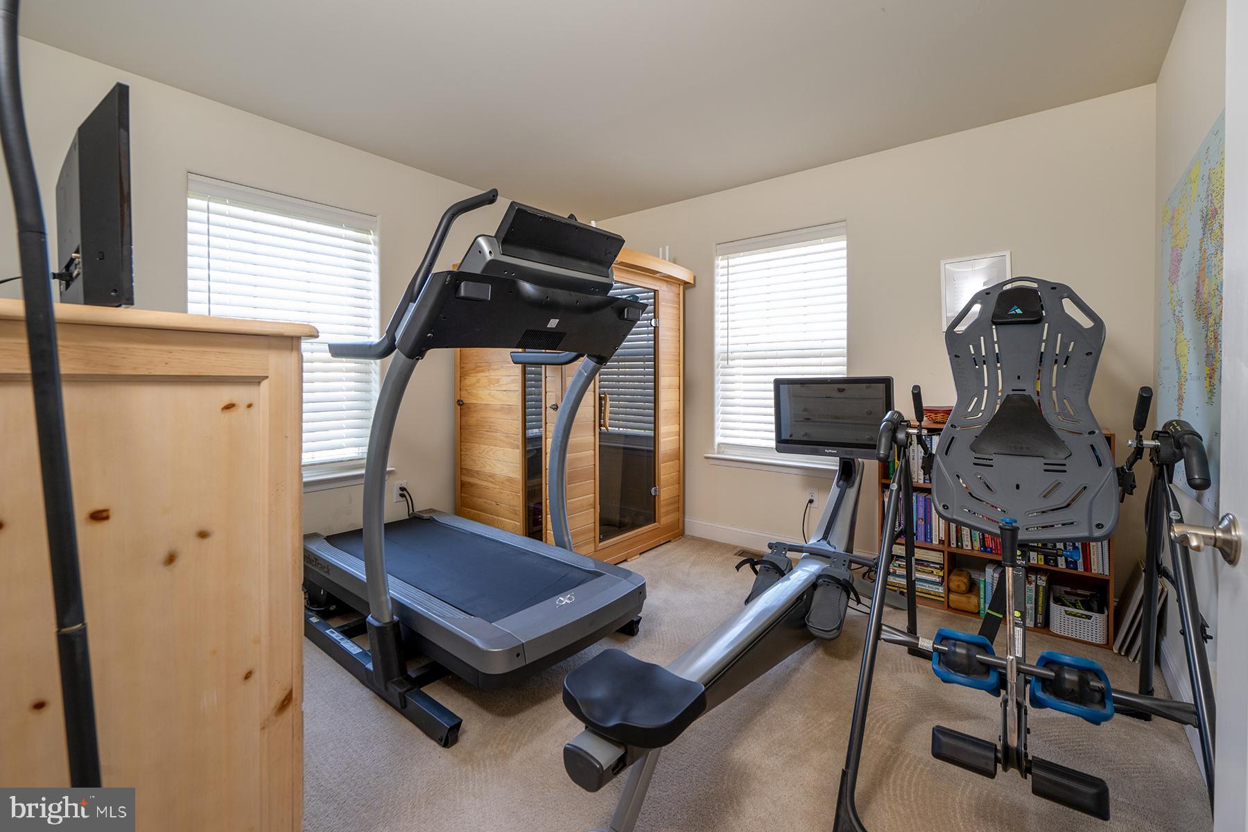 HAWTHORNE ESTATES - Residential