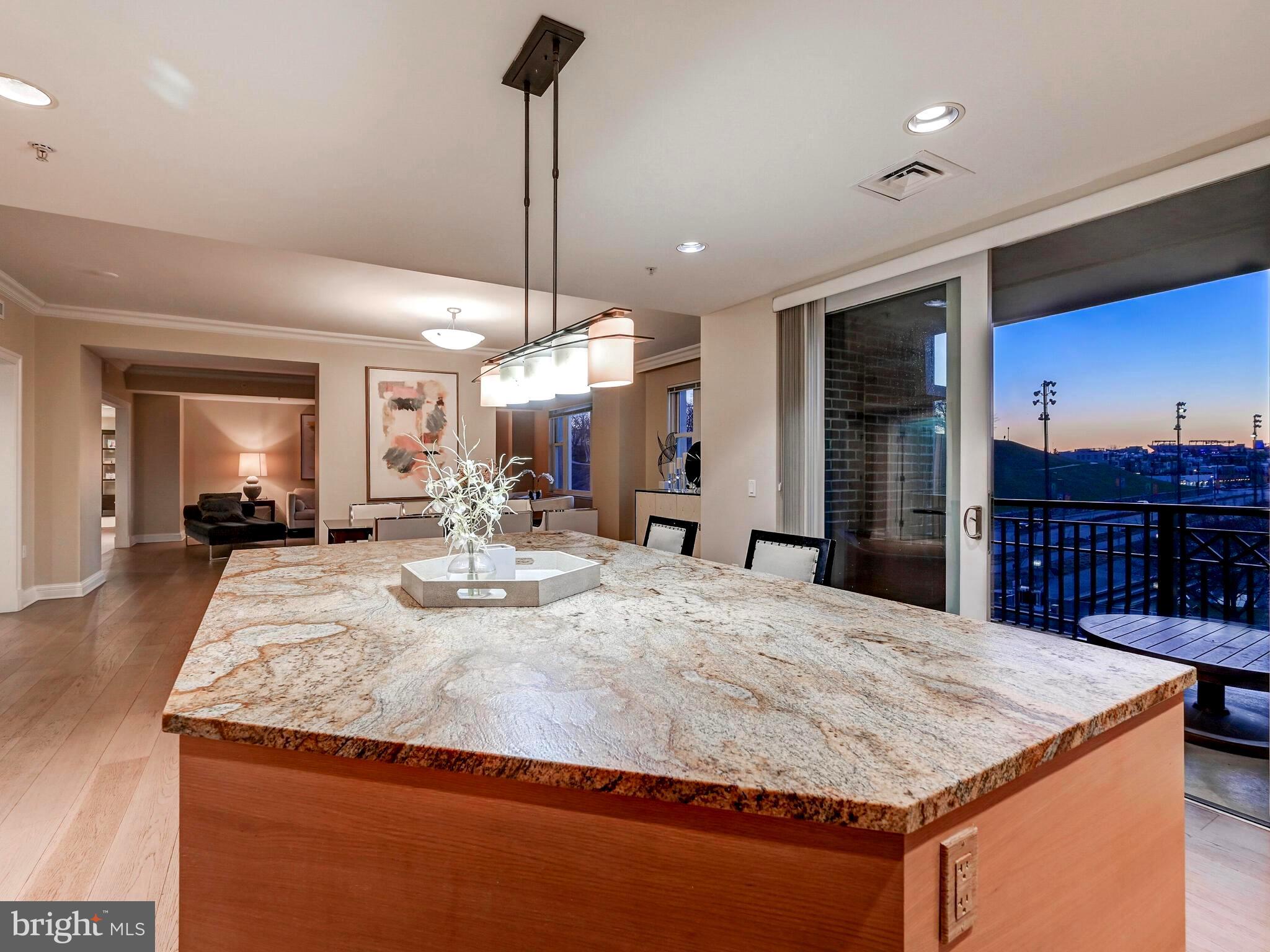 THE RITZ-CARLTON RESIDENCES - Residential Lease