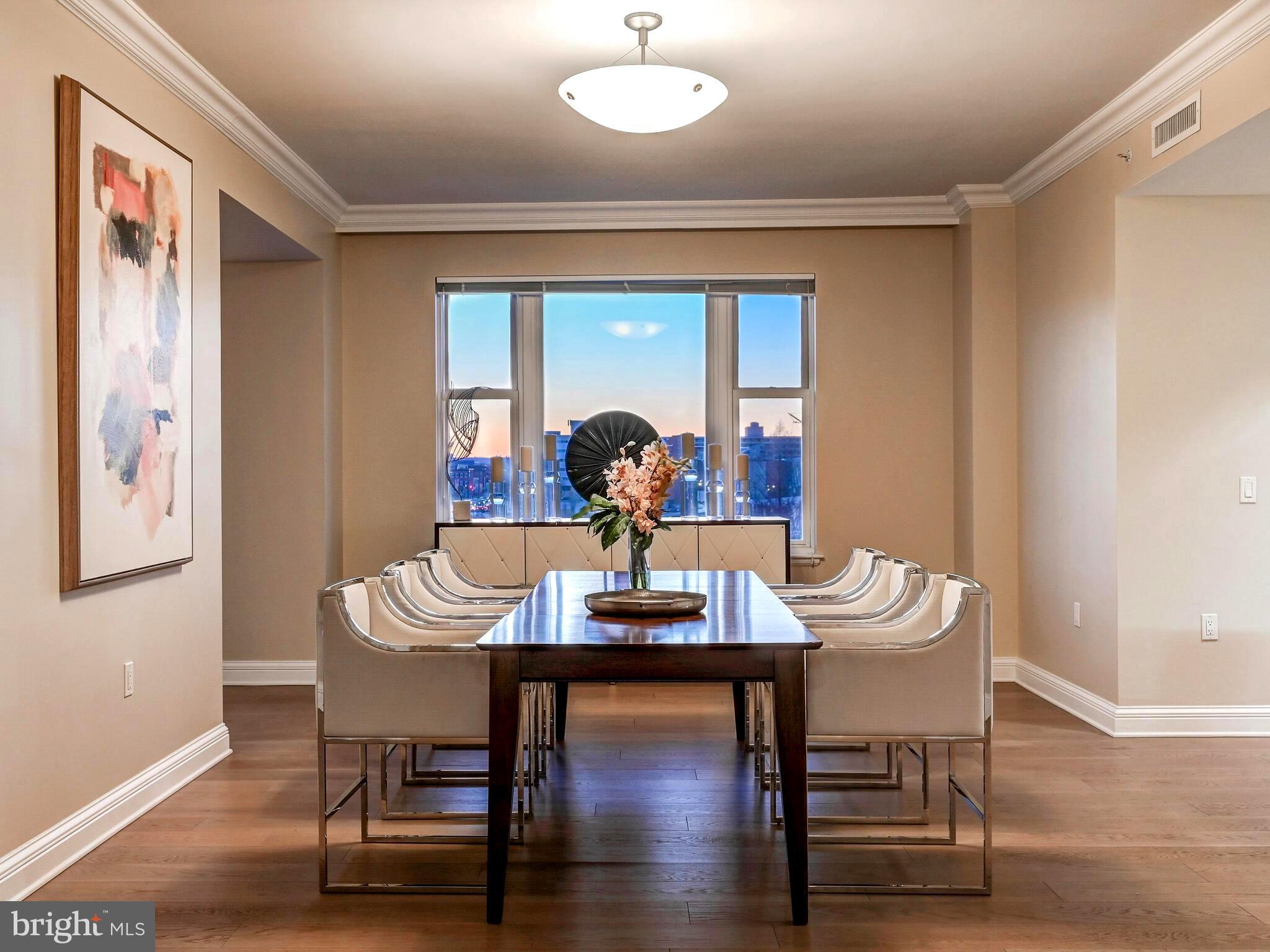 THE RITZ-CARLTON RESIDENCES - Residential Lease