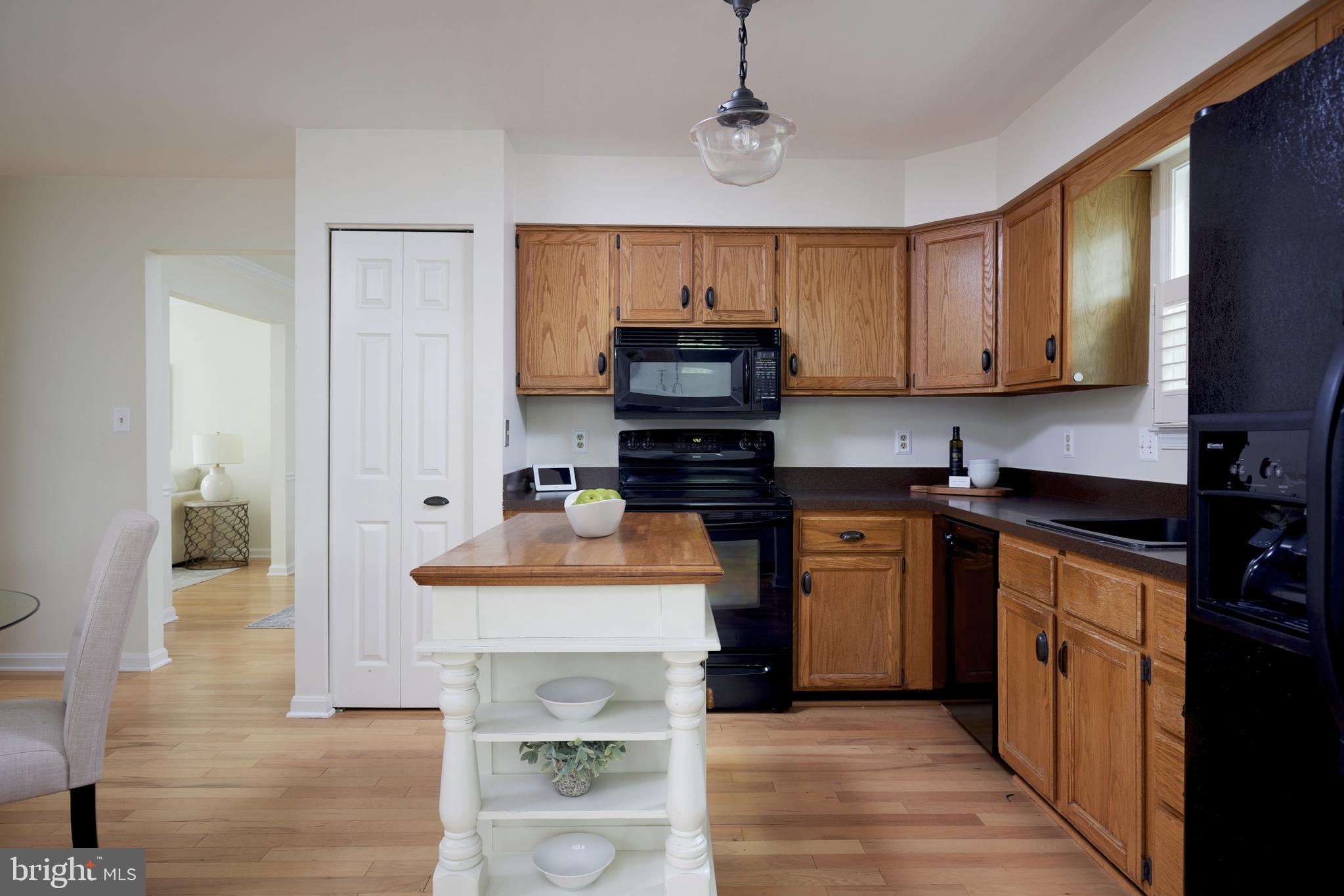 HOMEWOOD - Residential