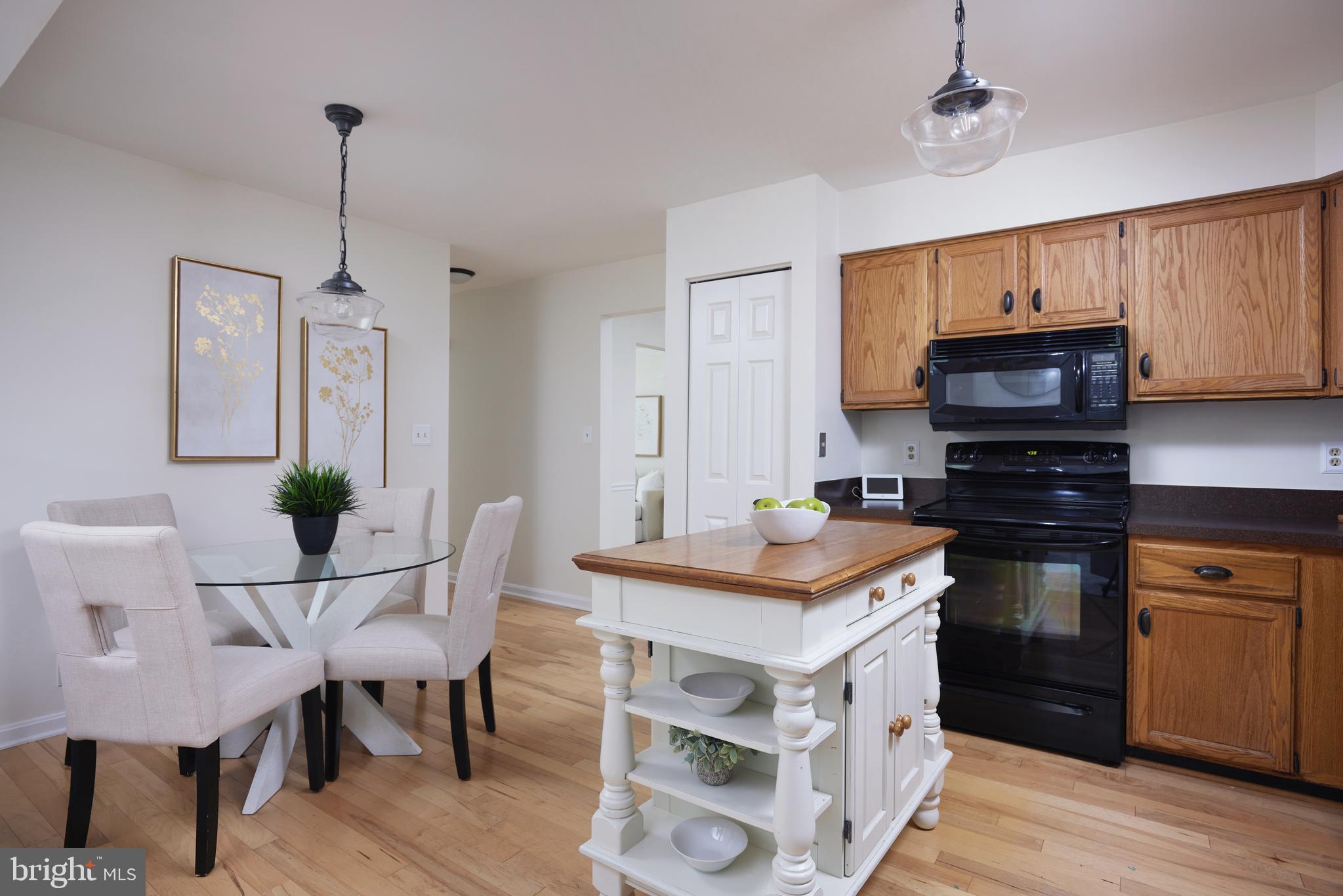 HOMEWOOD - Residential