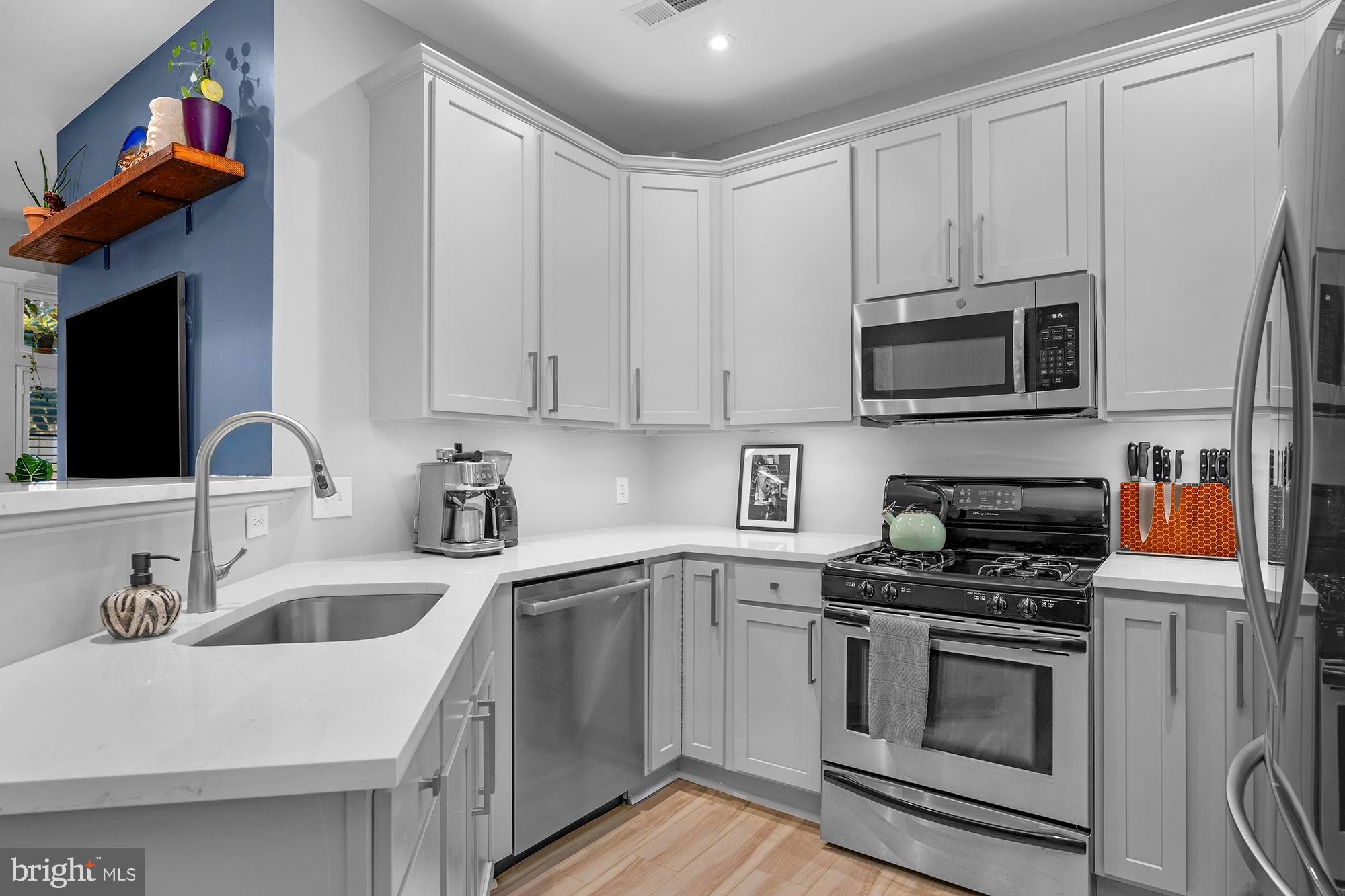 FELLS POINT HISTORIC DISTRICT - Residential