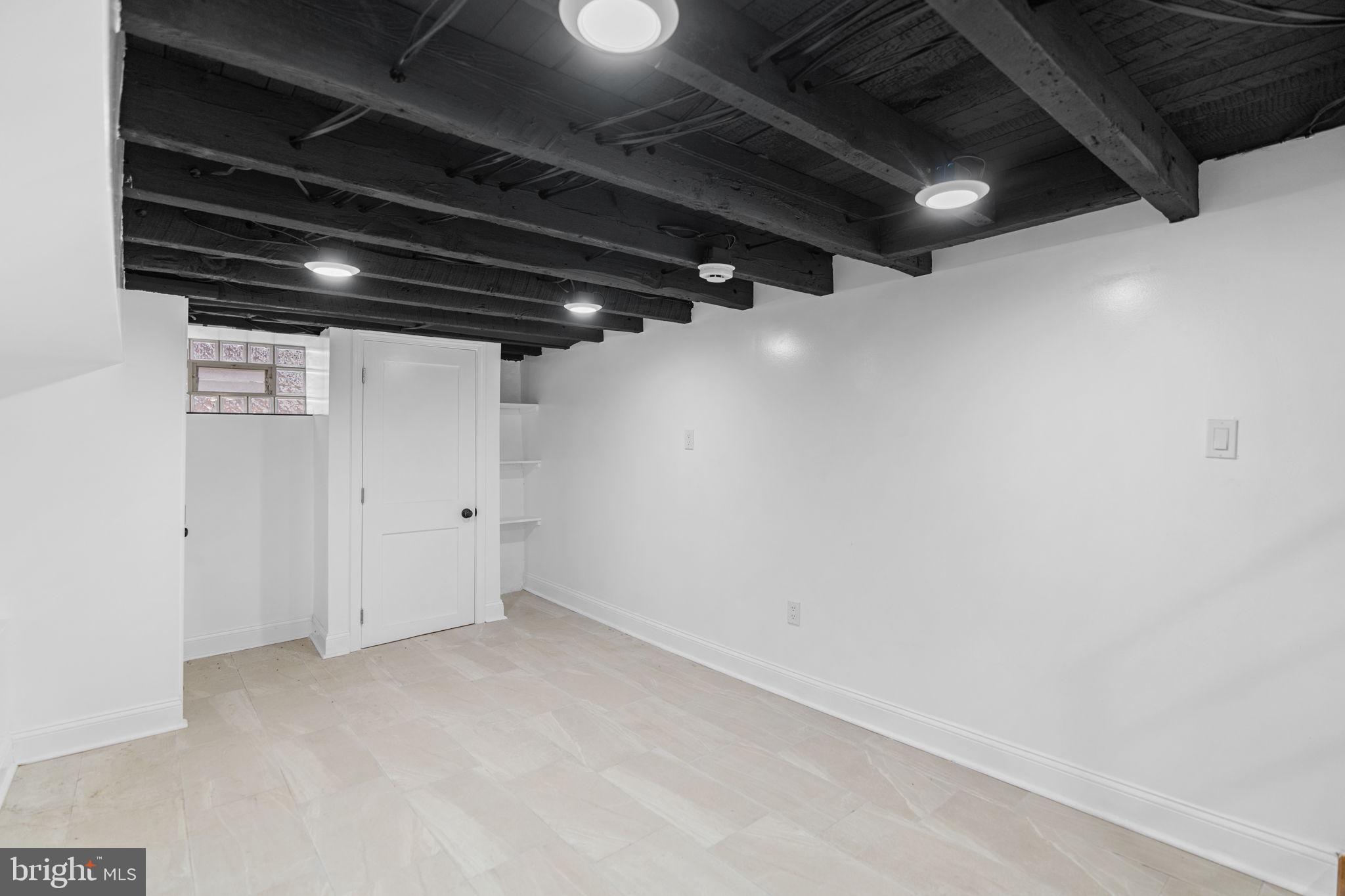 PORT RICHMOND - Residential