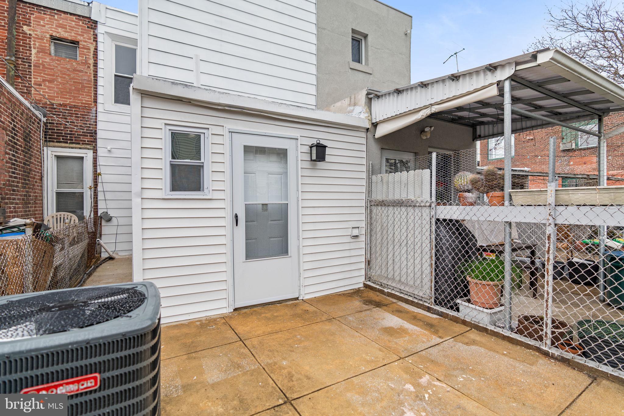 PORT RICHMOND - Residential