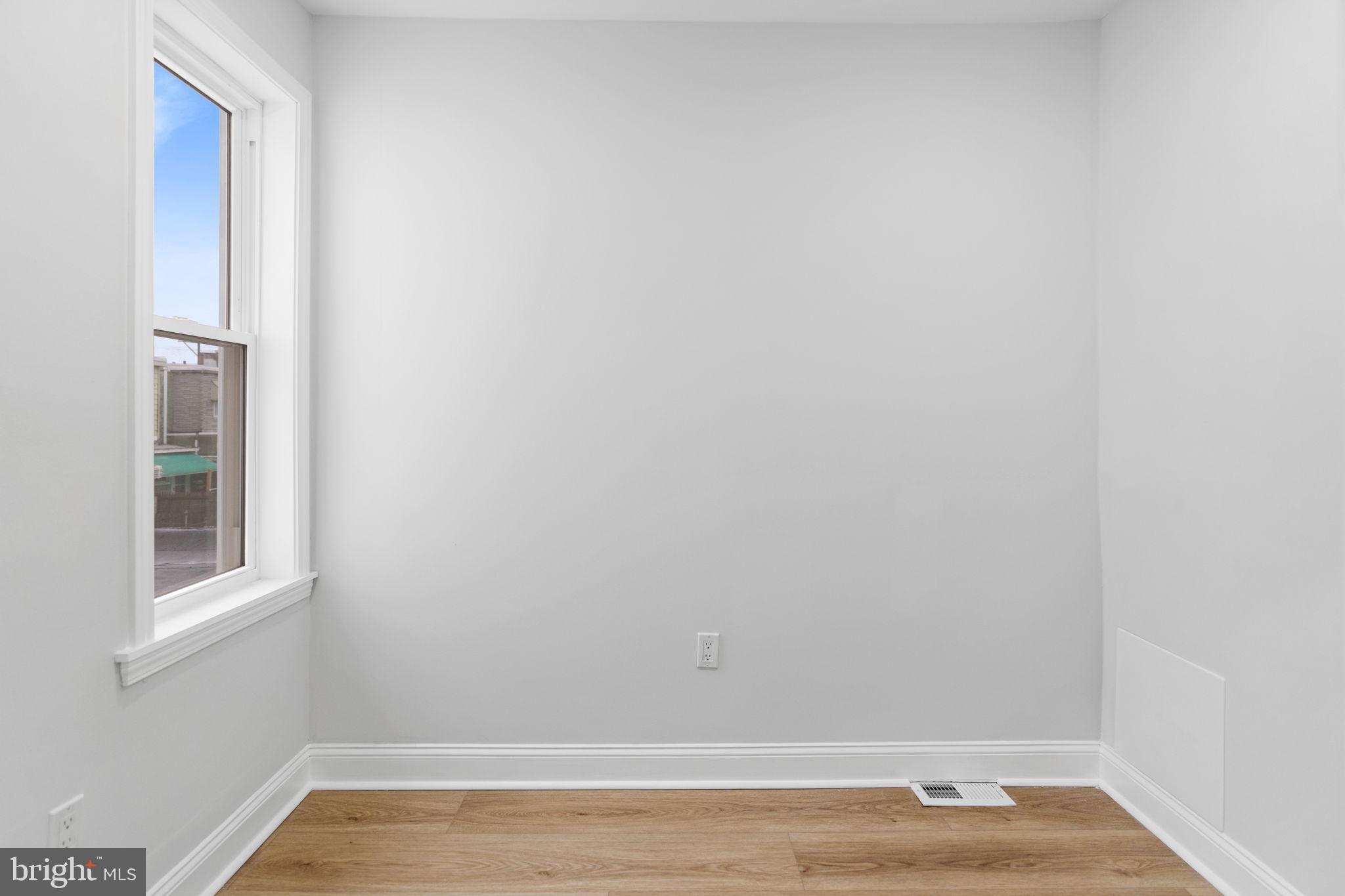 PORT RICHMOND - Residential