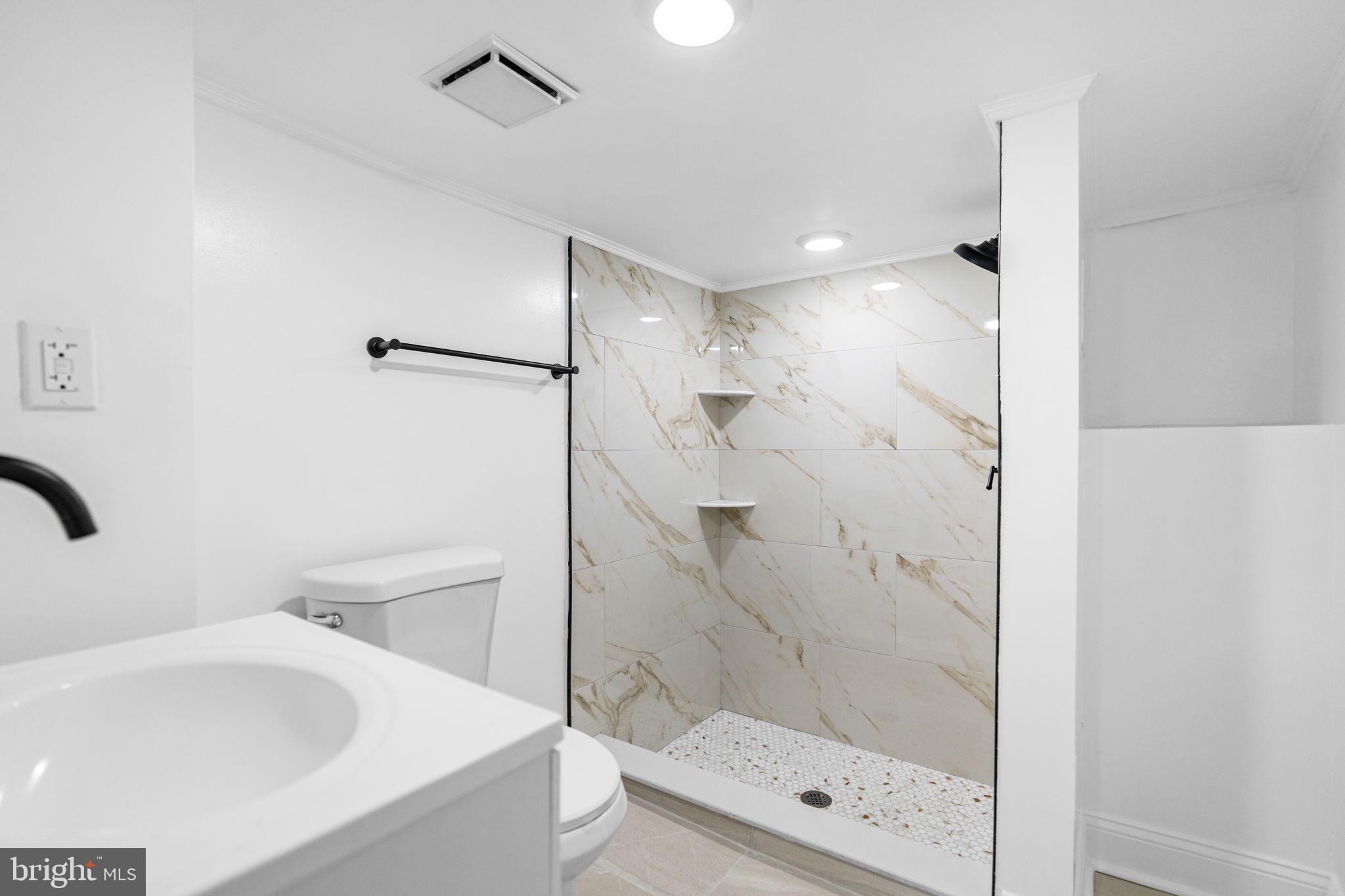 PORT RICHMOND - Residential