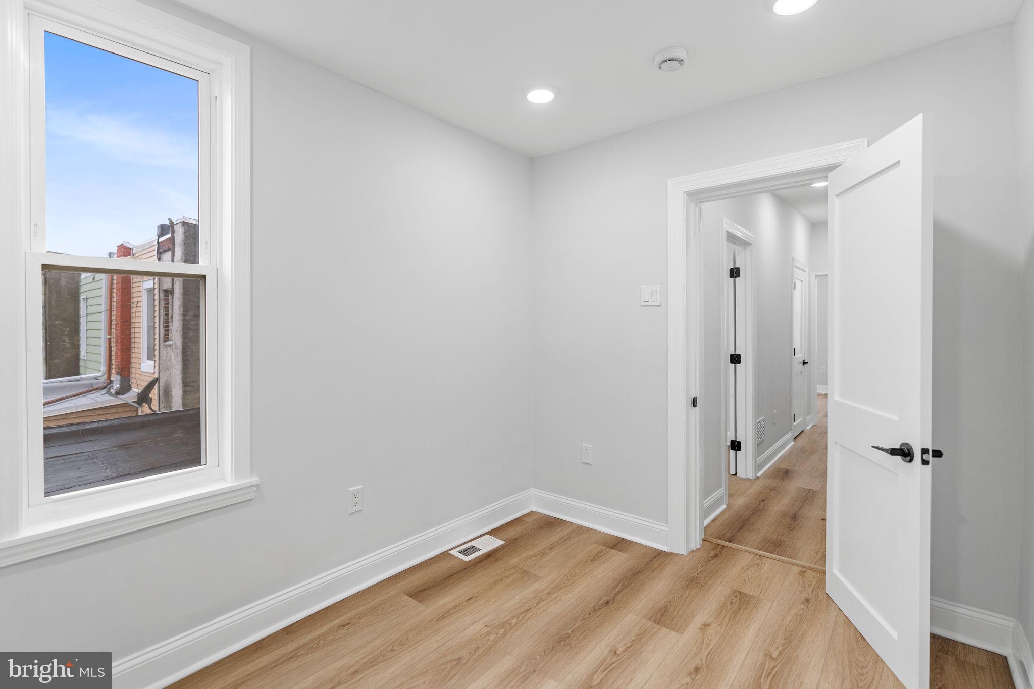 PORT RICHMOND - Residential