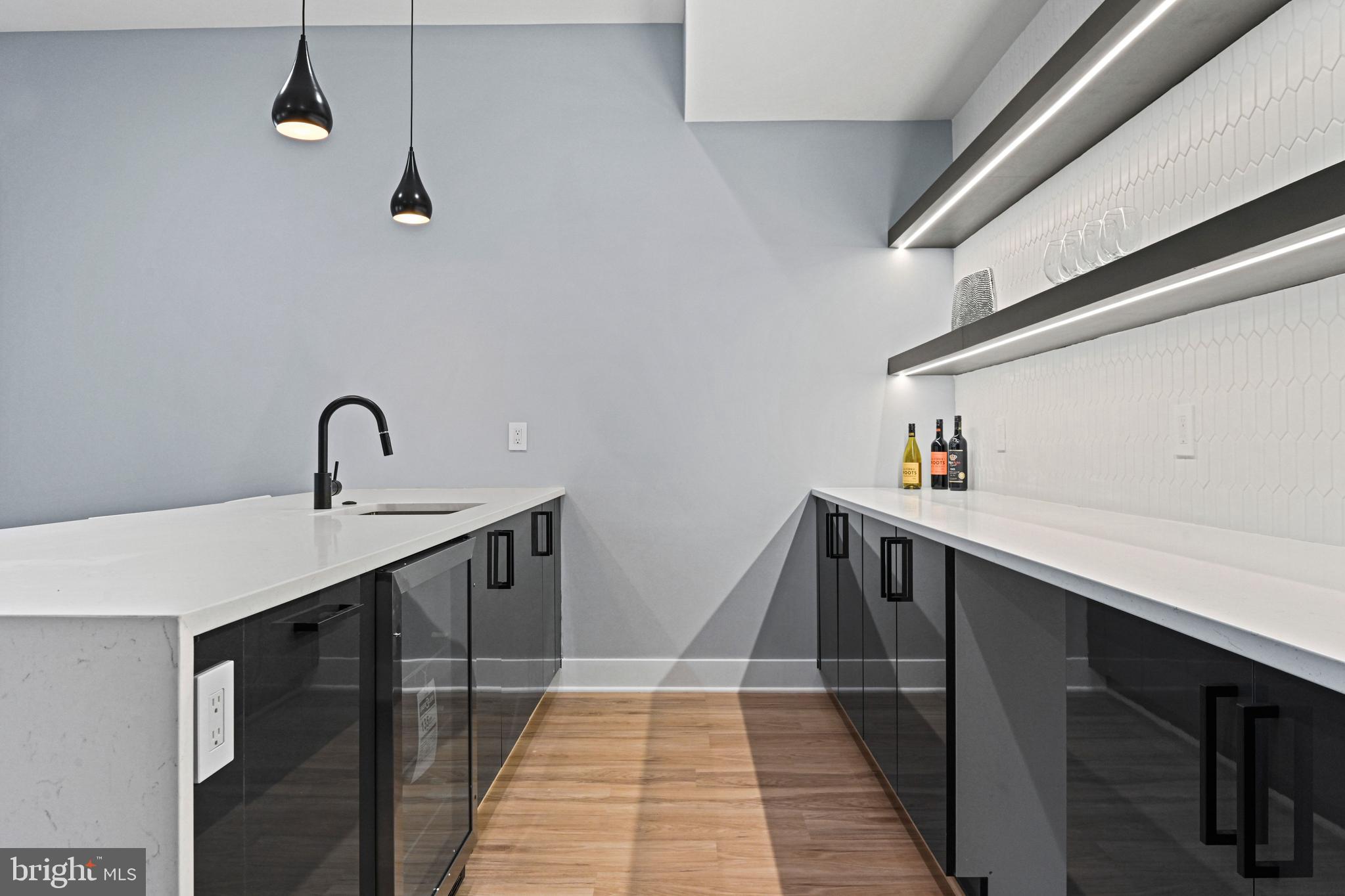 WEST LANGLEY - Residential