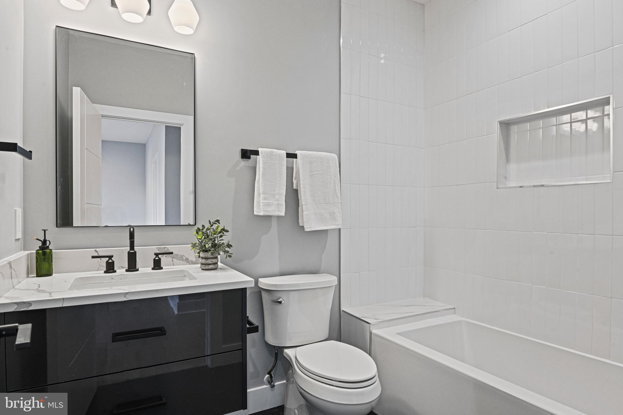 WEST LANGLEY - Residential