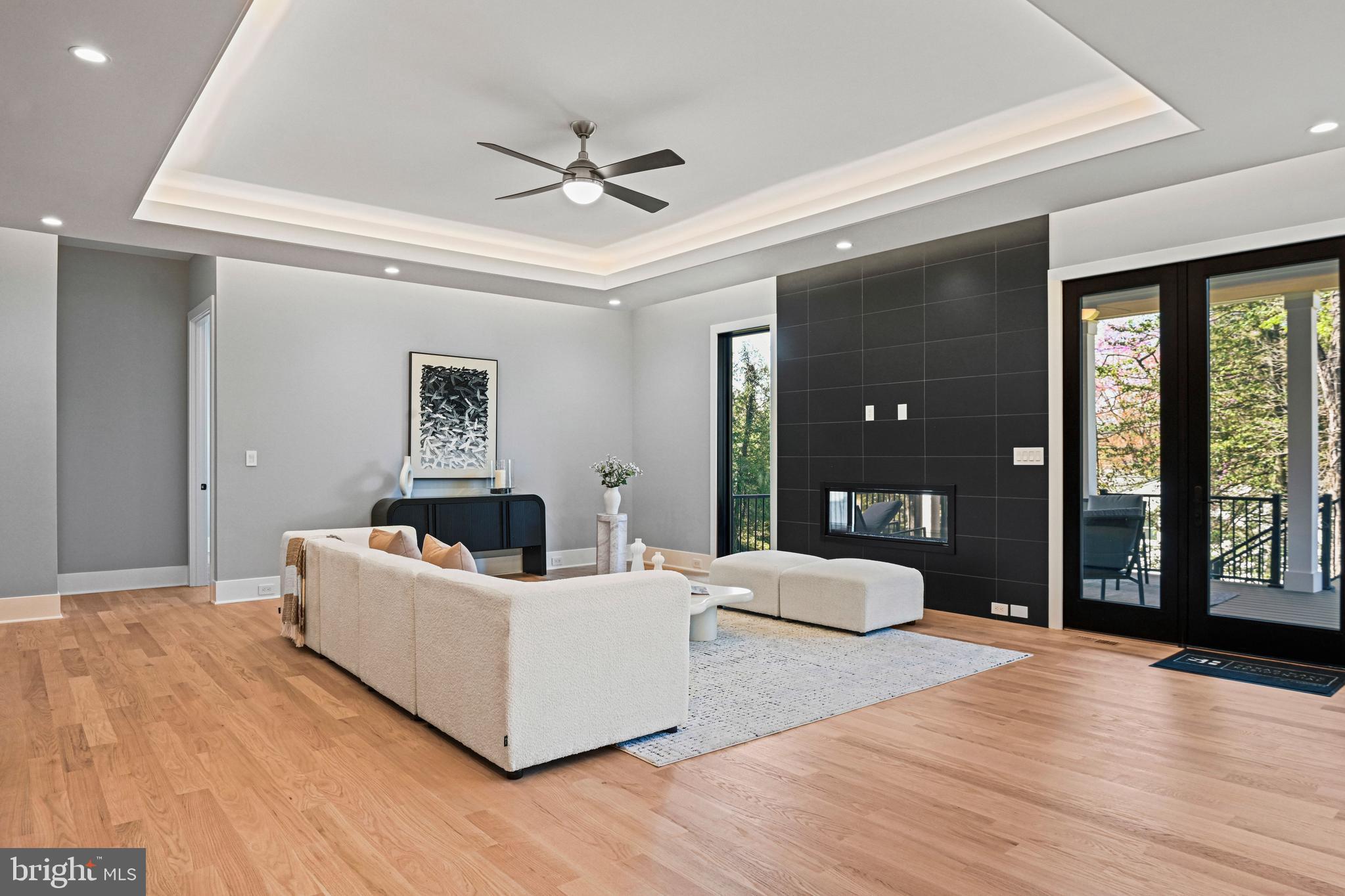 WEST LANGLEY - Residential