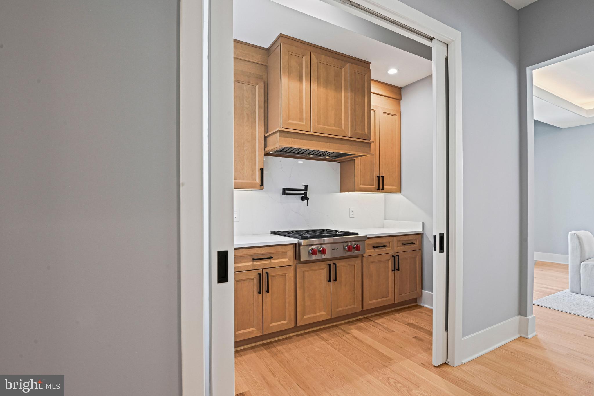 WEST LANGLEY - Residential