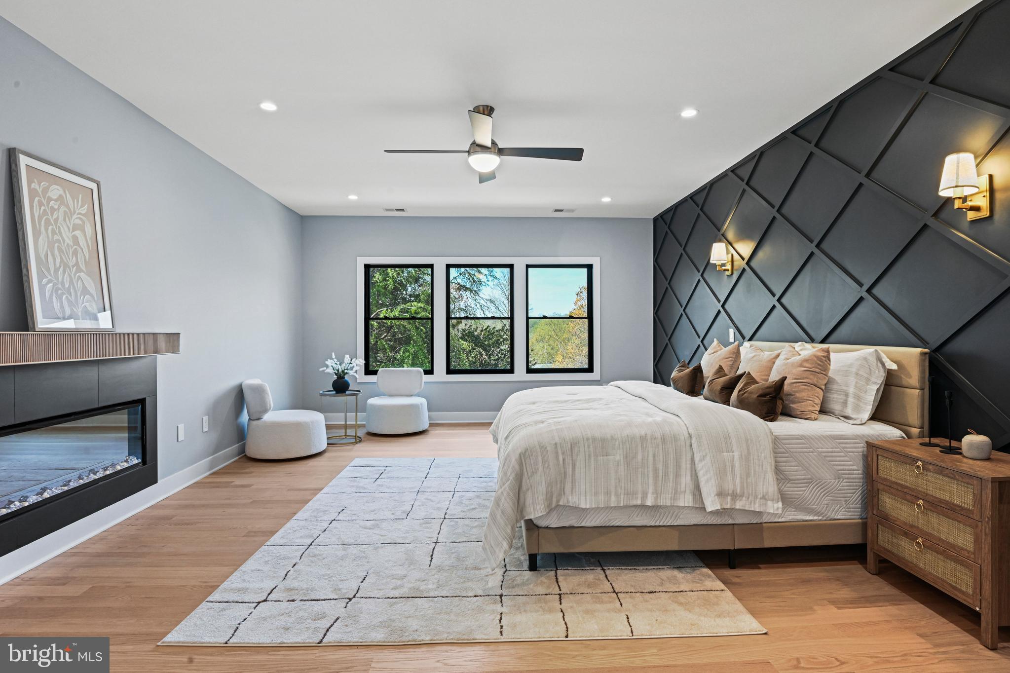 WEST LANGLEY - Residential