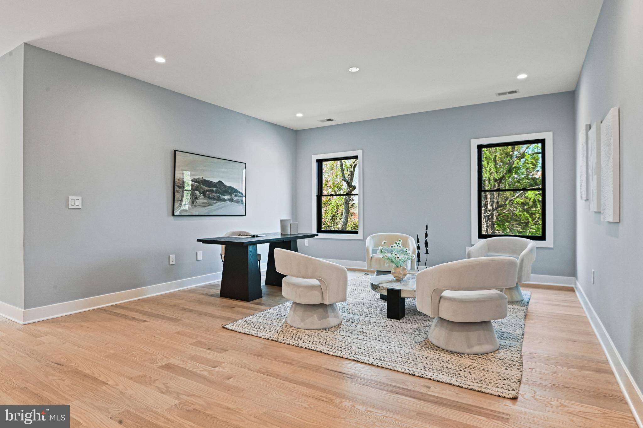 WEST LANGLEY - Residential