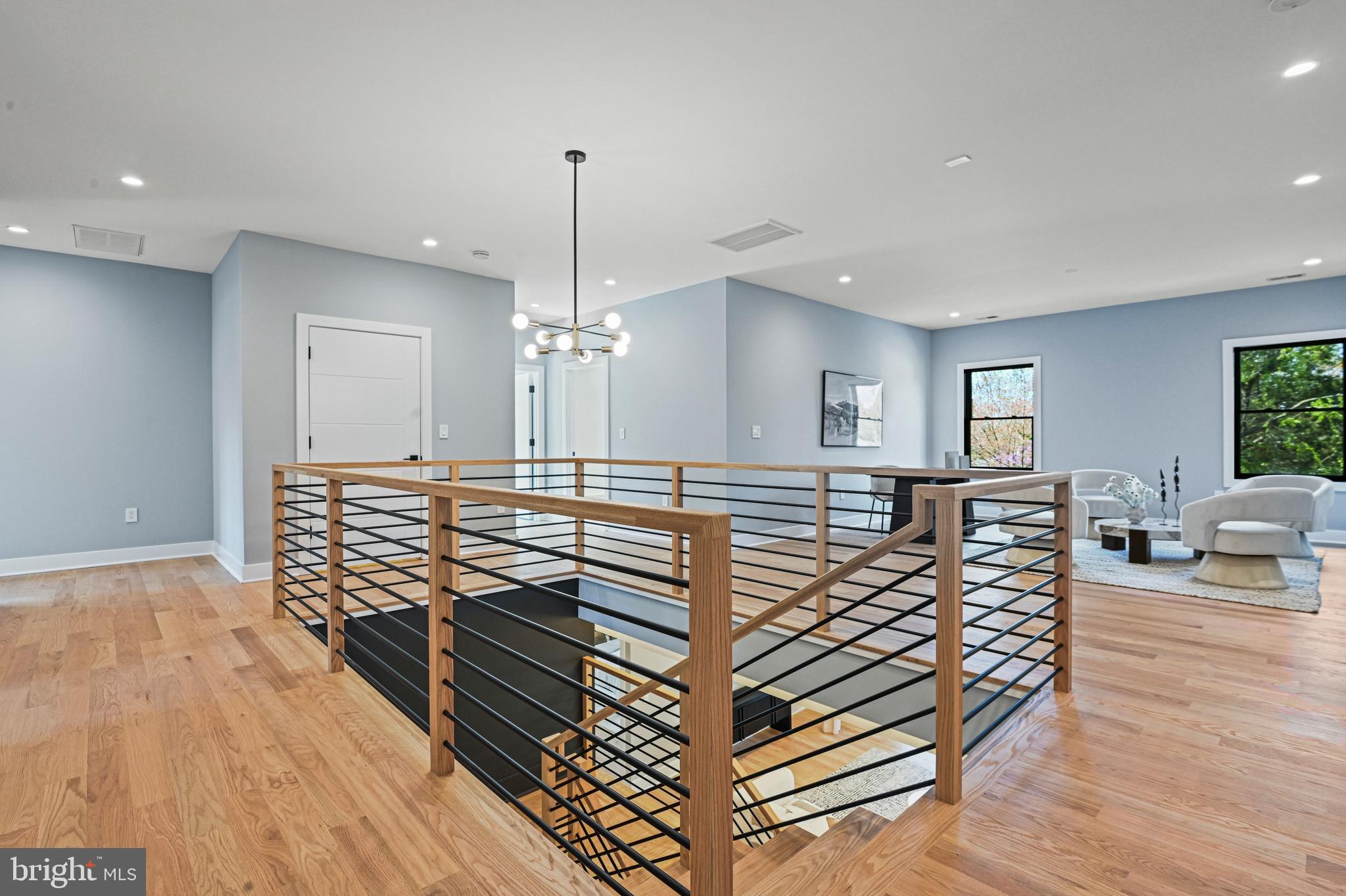 WEST LANGLEY - Residential