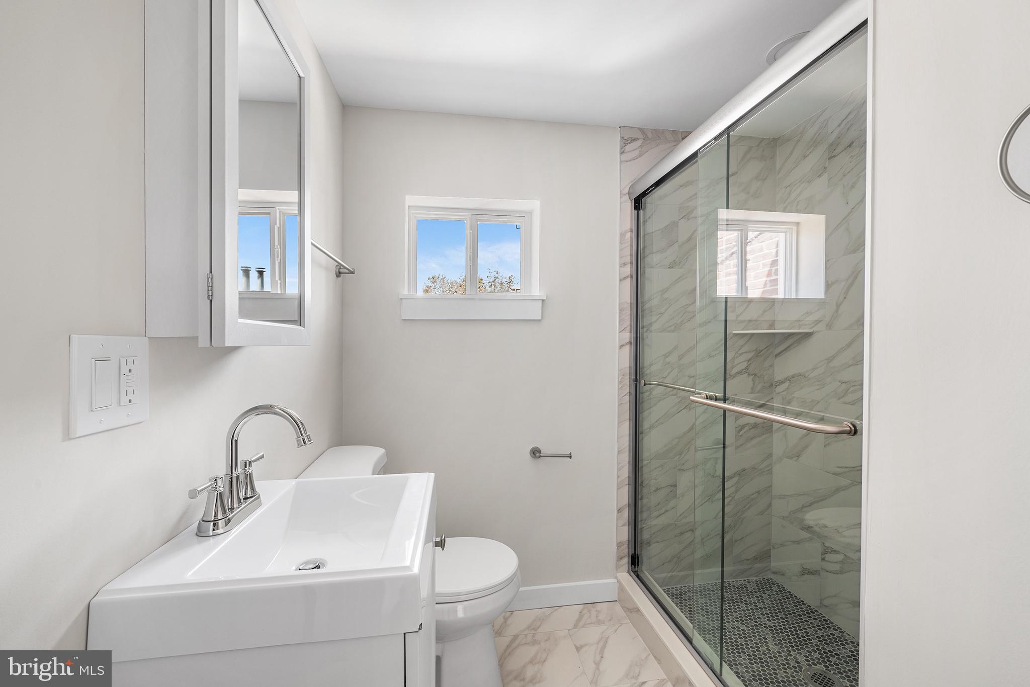 ART MUSEUM AREA - Residential Lease