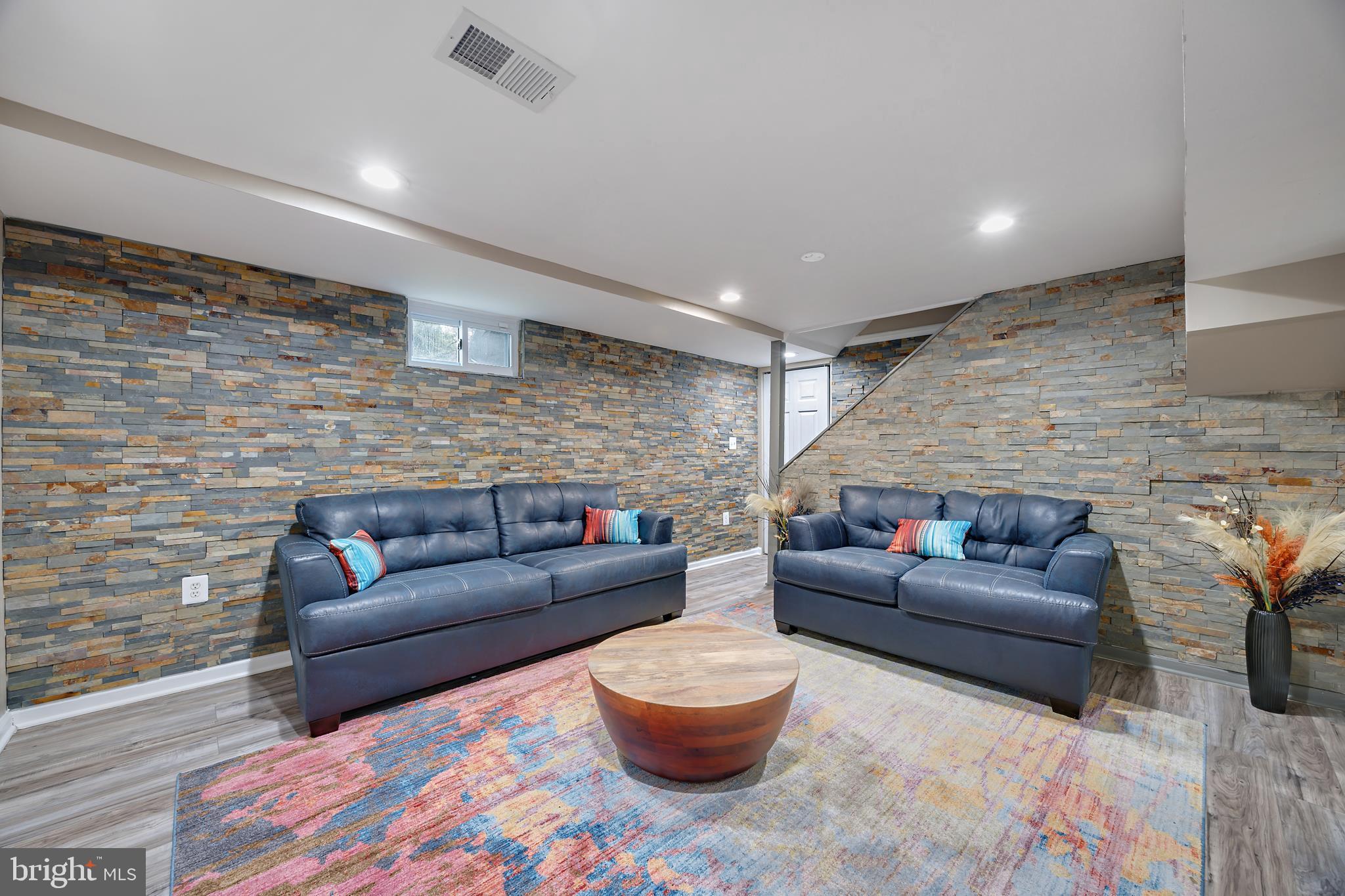 SUNNY ACRES - Residential