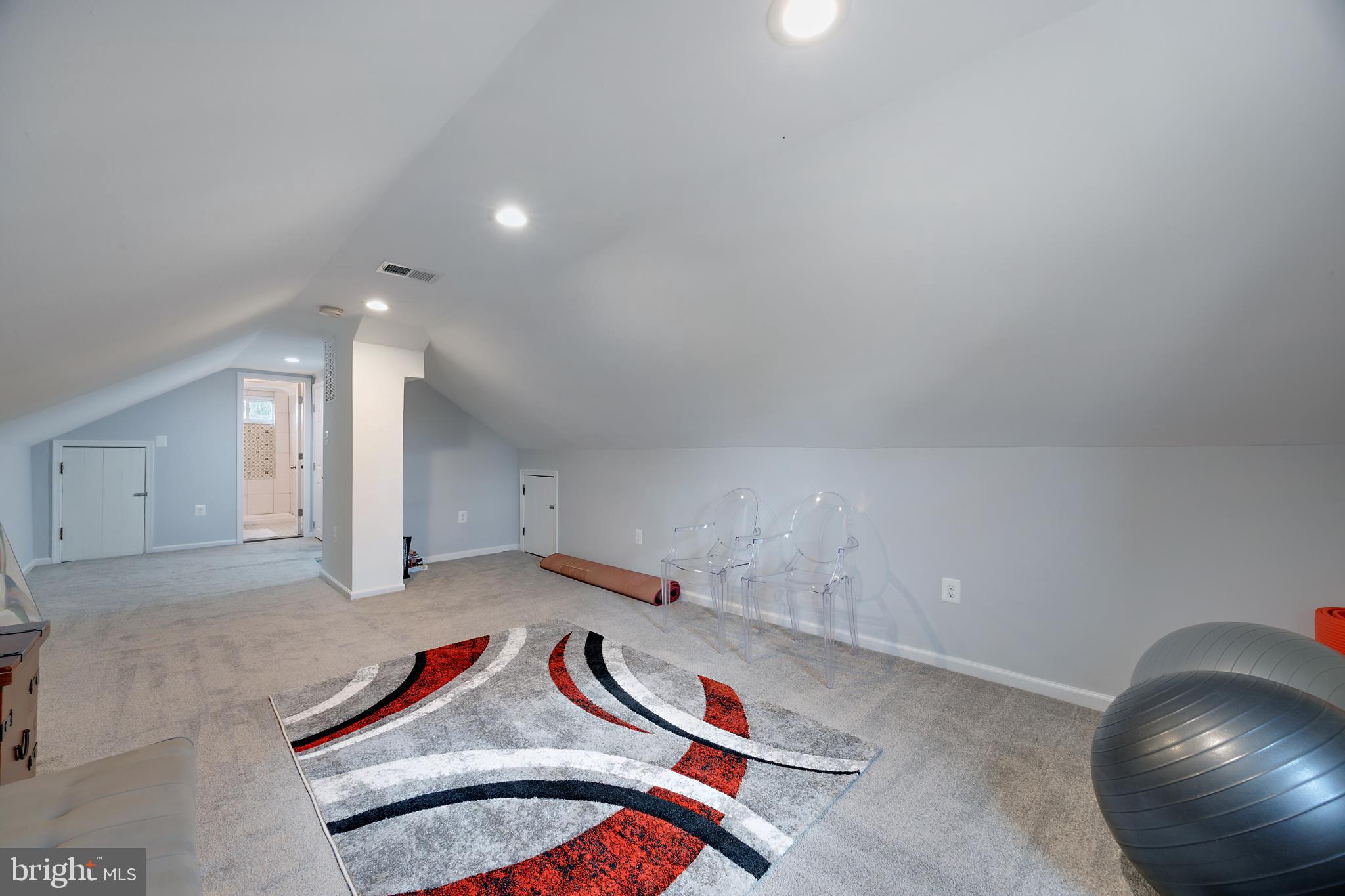 SUNNY ACRES - Residential